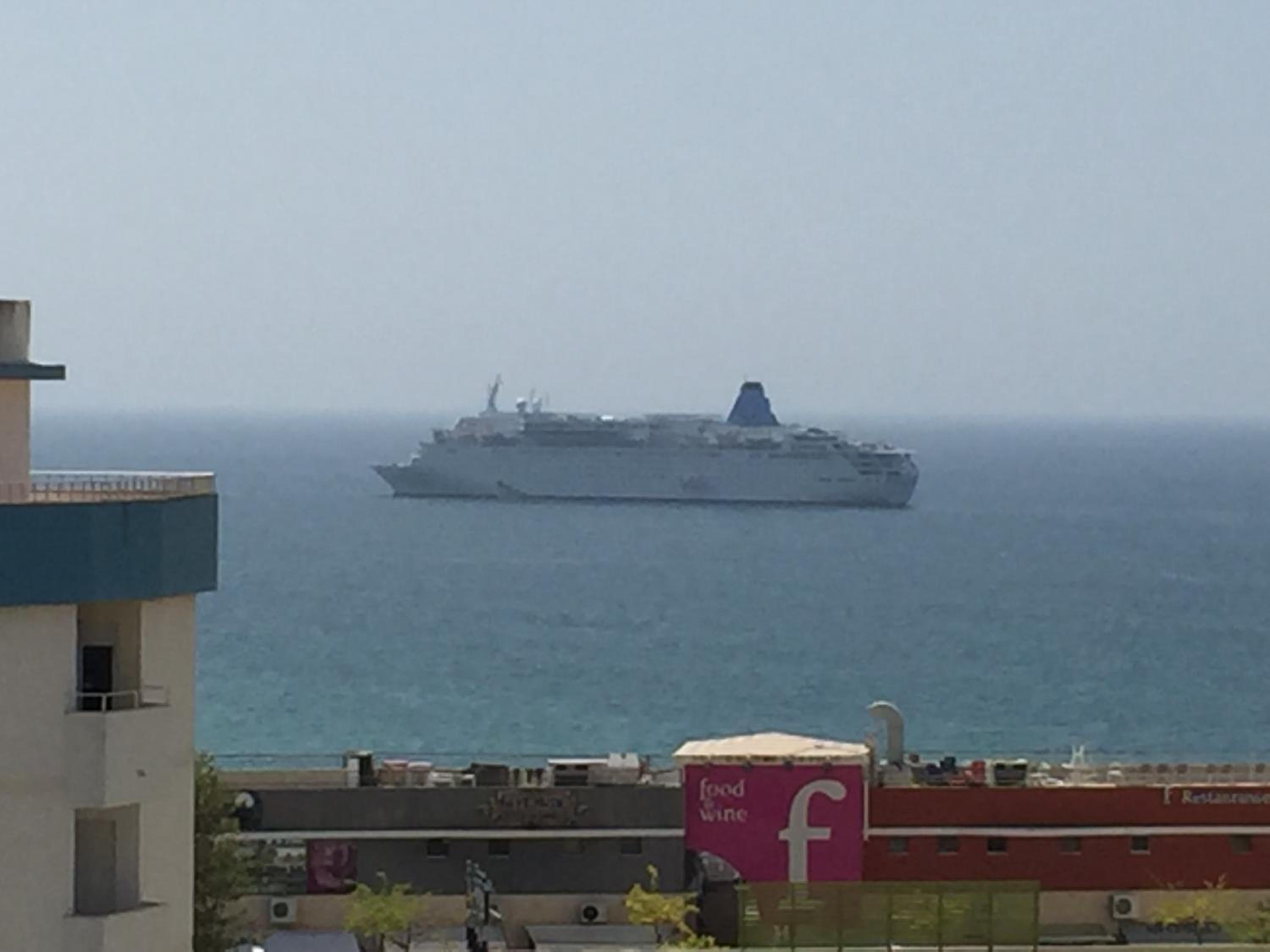 Praia da Rocha Apartment view 5