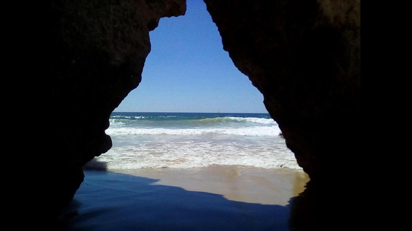 Praia da Rocha Apartment view 3