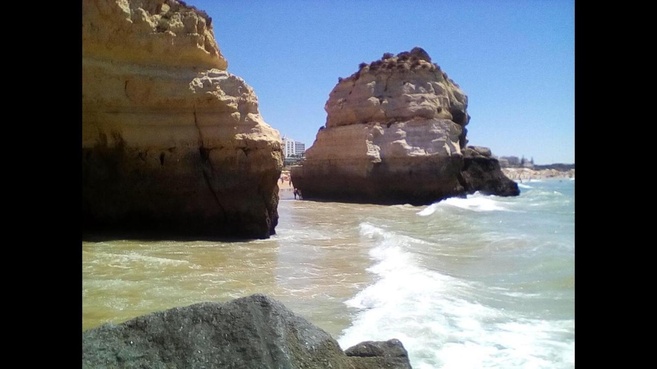 Praia da Rocha Apartment view 2