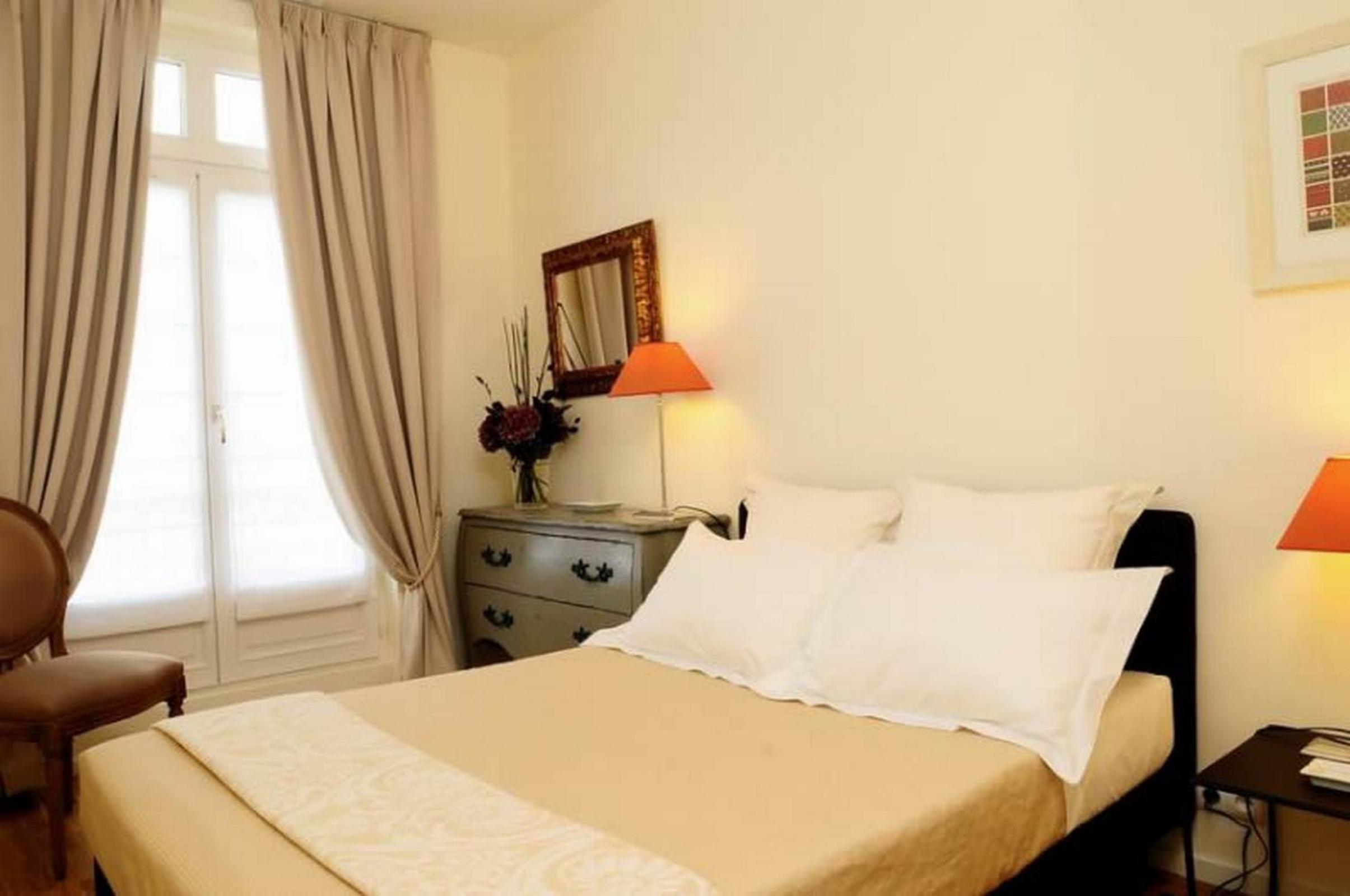 Appartements Caumartin 64