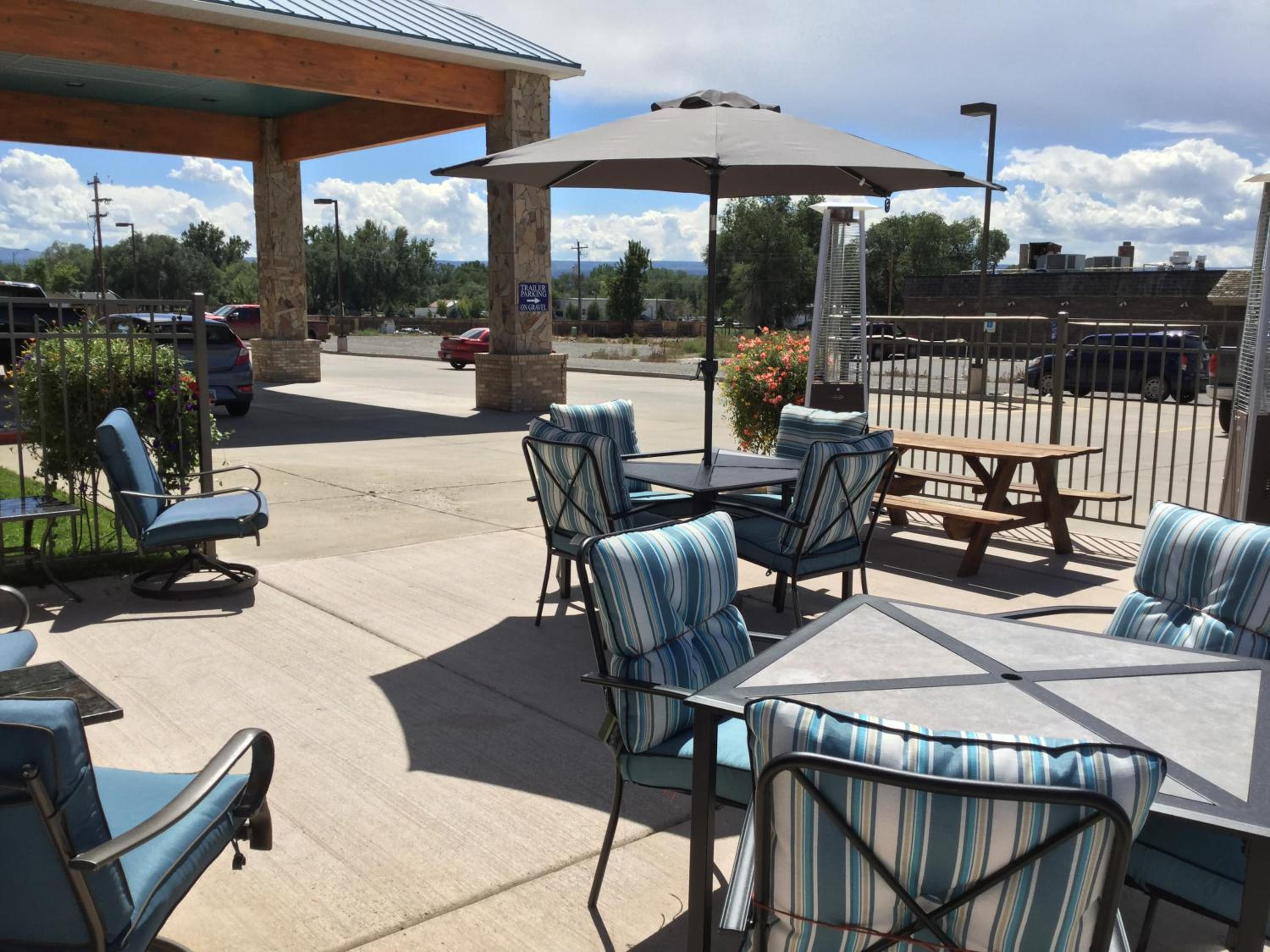 Montrose Vacations - Stay Wise Inns of Montrose - Property Image 4