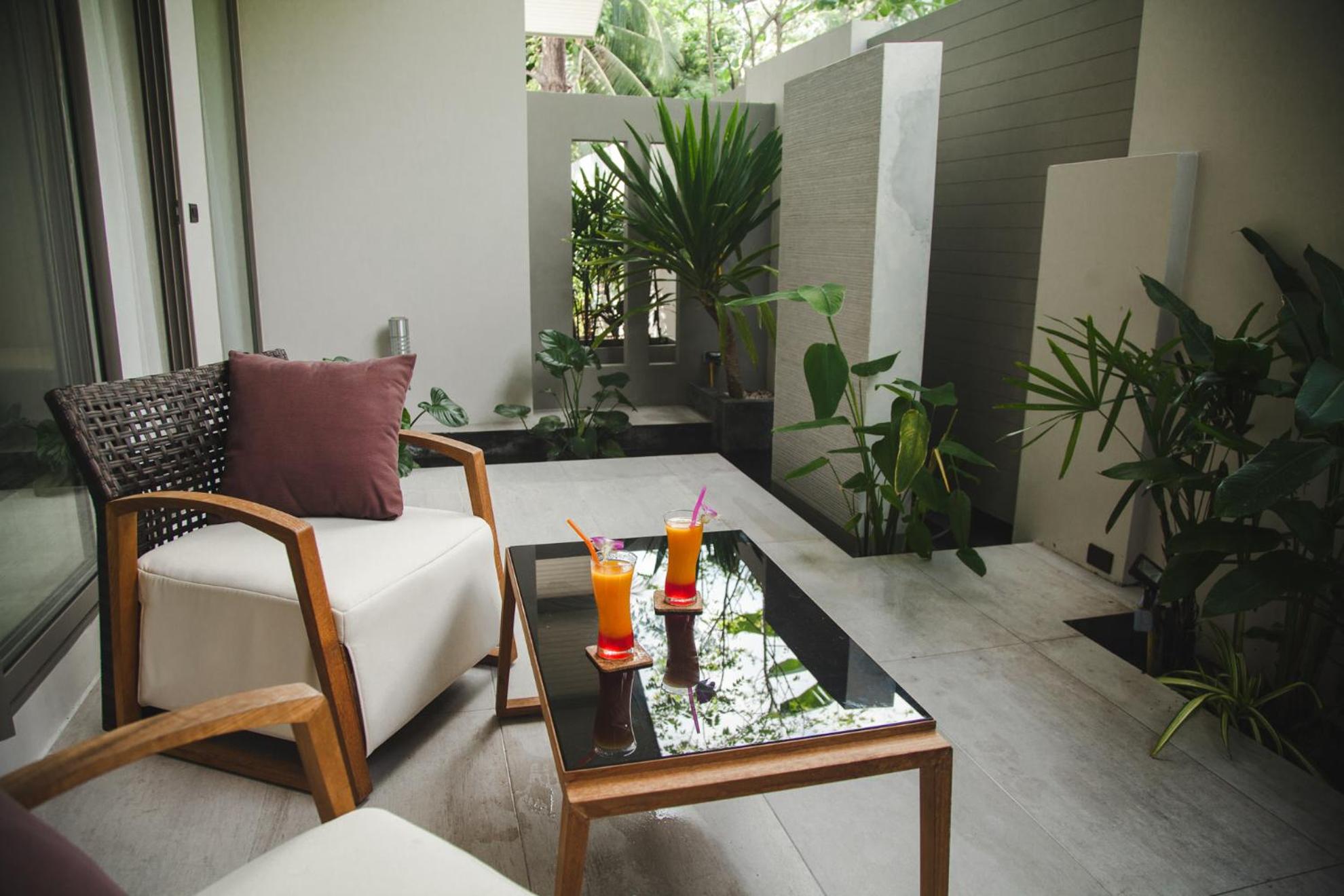 balance & terrace