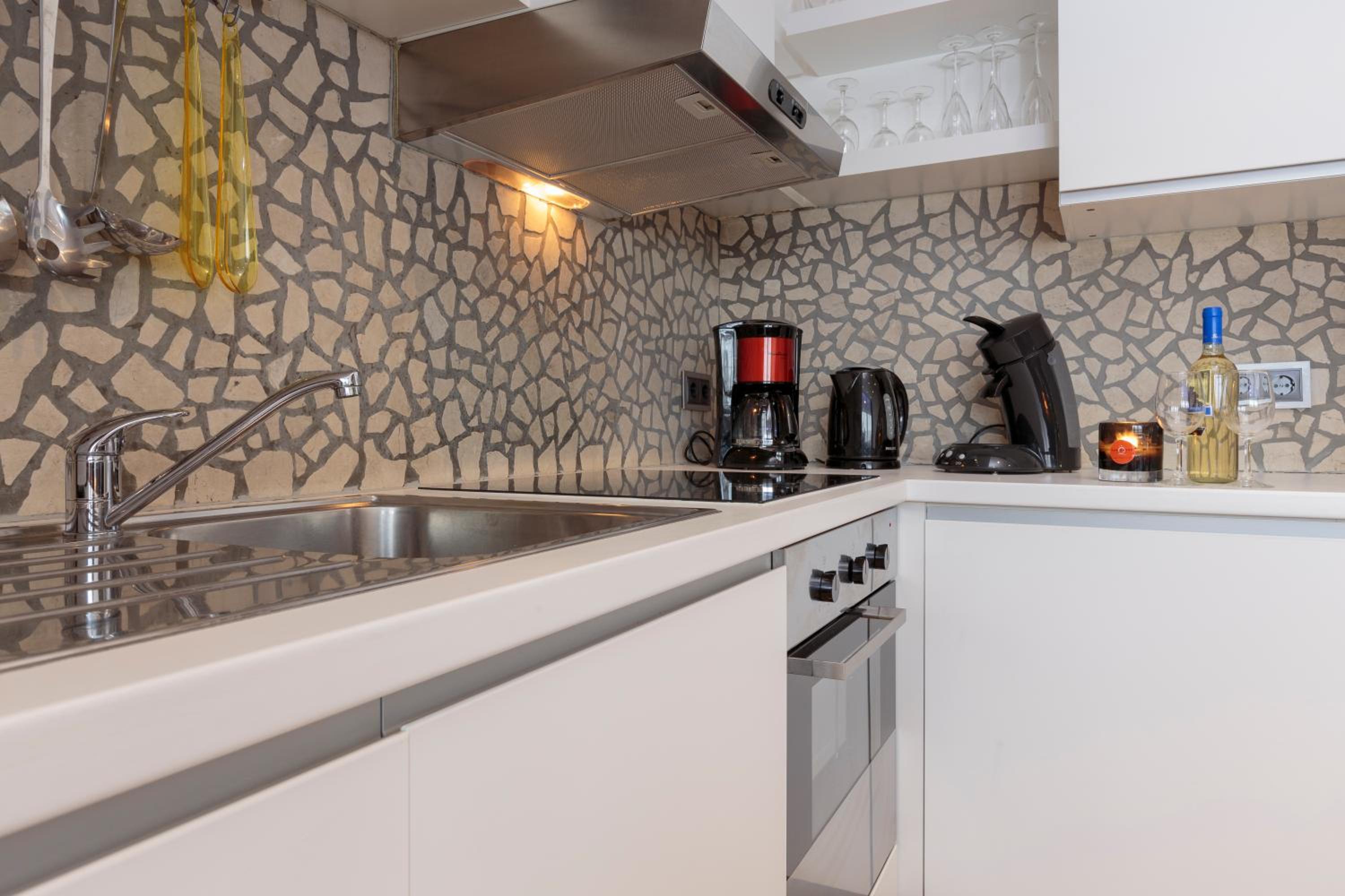 The Queen Luxury Apartments - Villa Giada