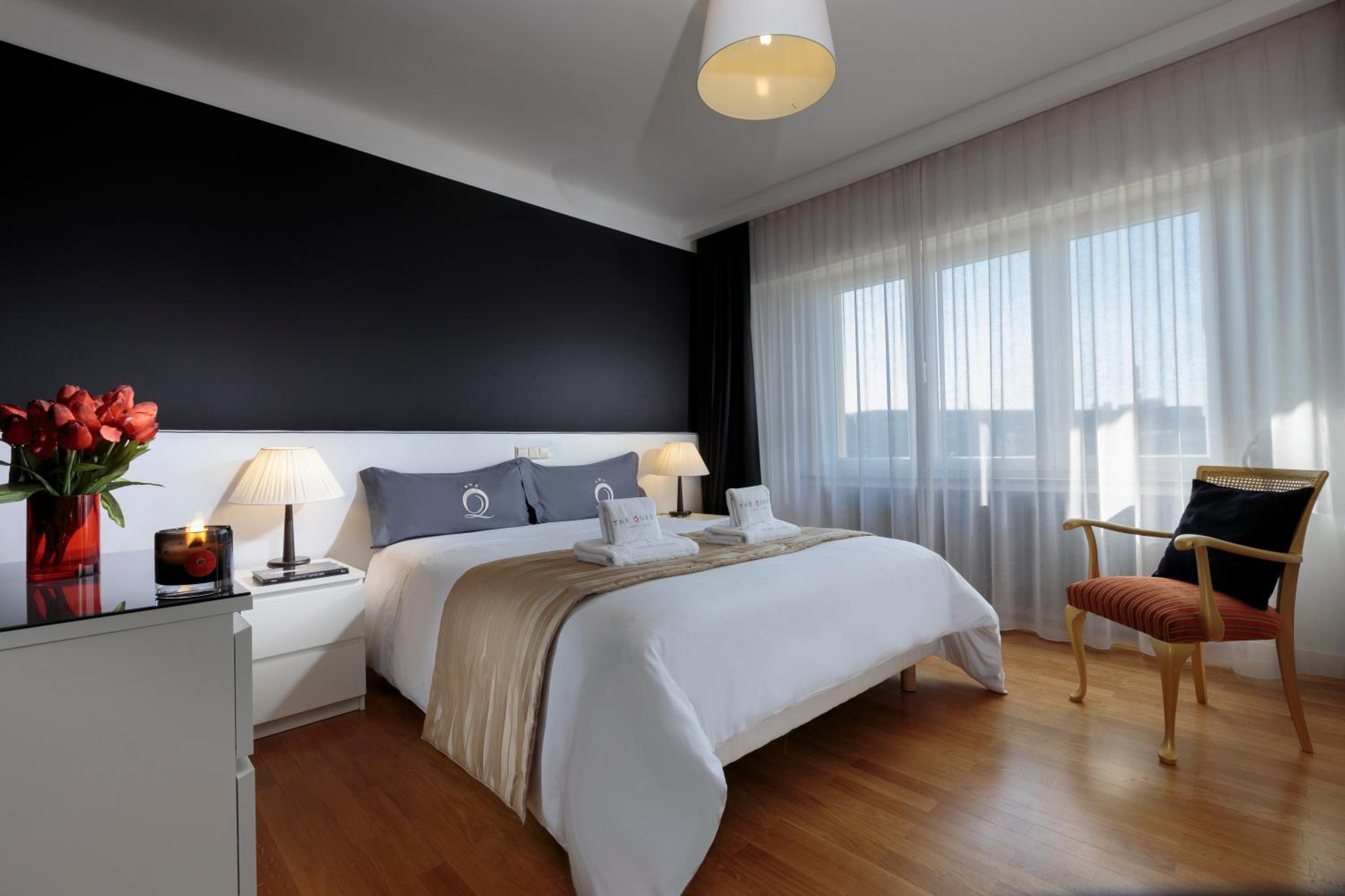 The Queen Luxury Apartments - Villa Giada
