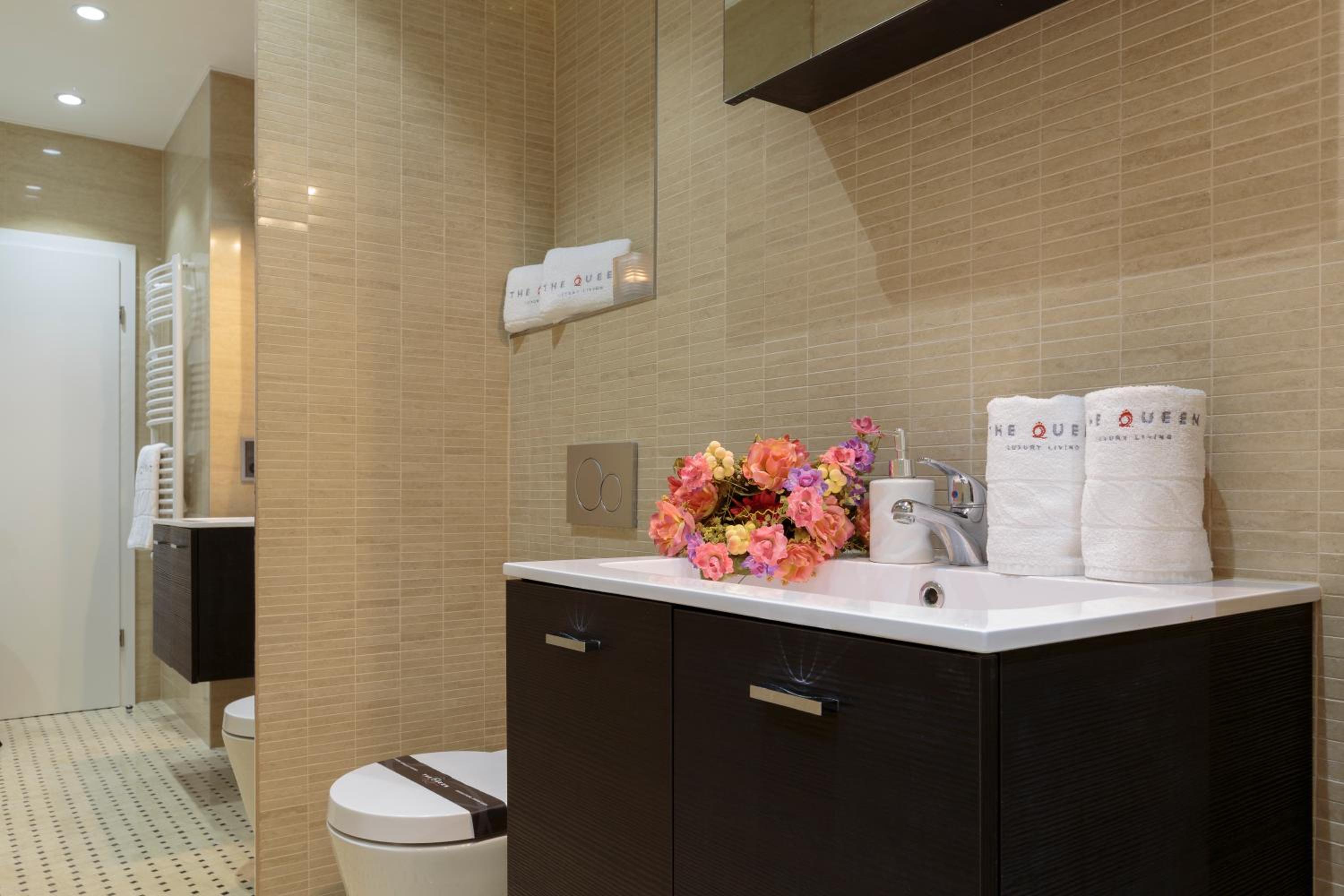 The Queen Luxury Apartments - Villa Medici