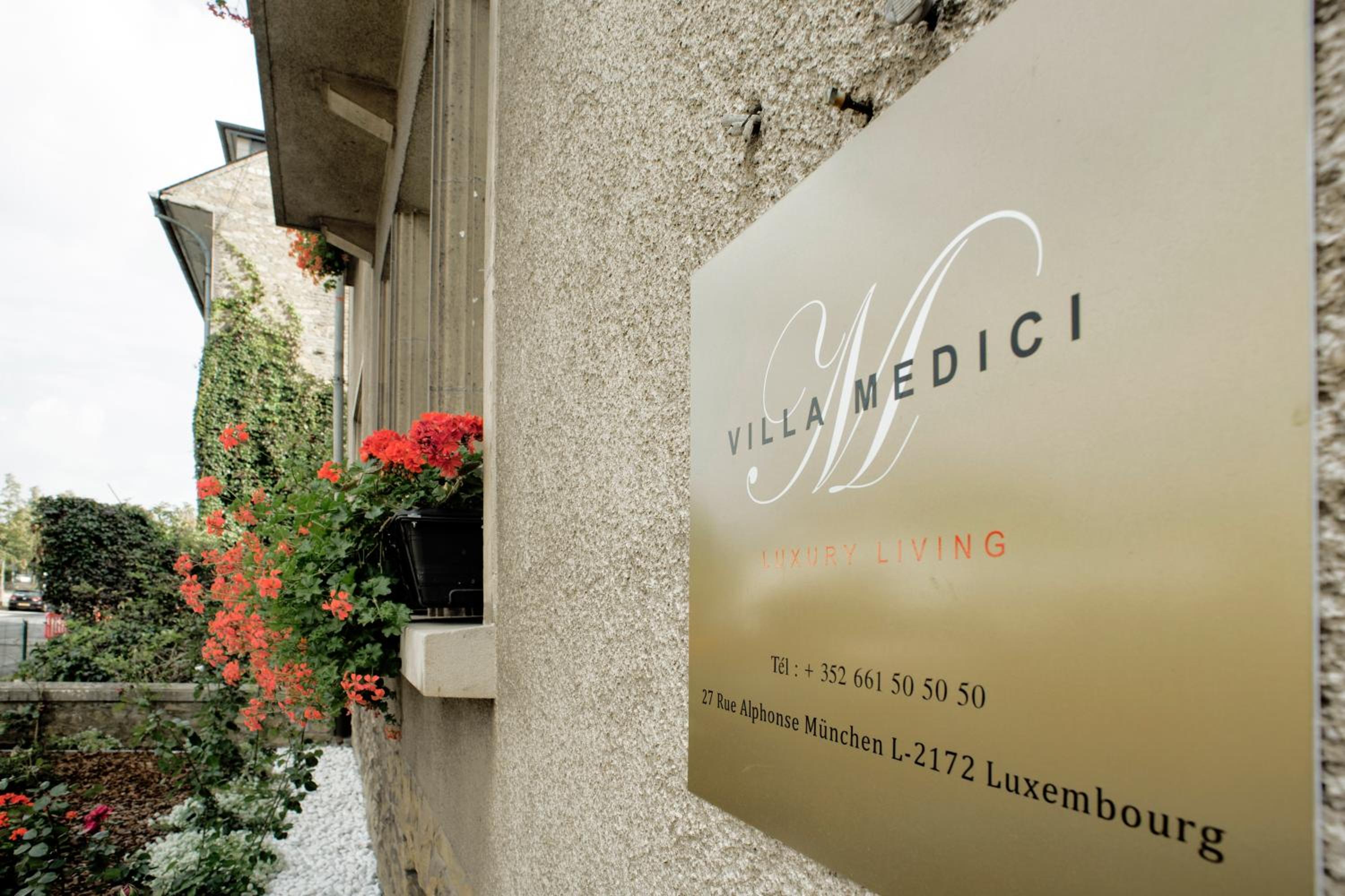 The Queen Luxury Apartments - Villa Medici