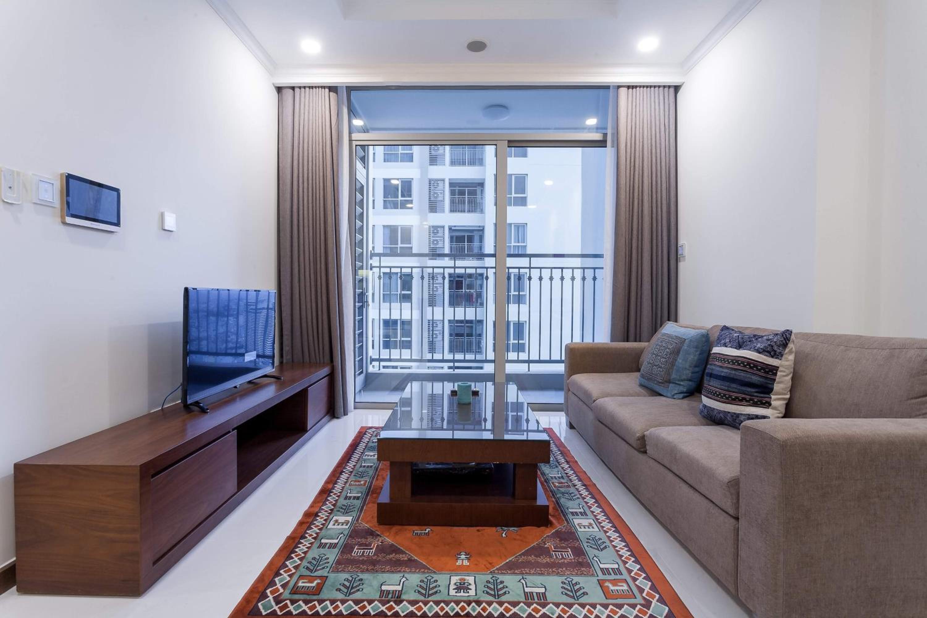 The Luxe Nest Landmark 81