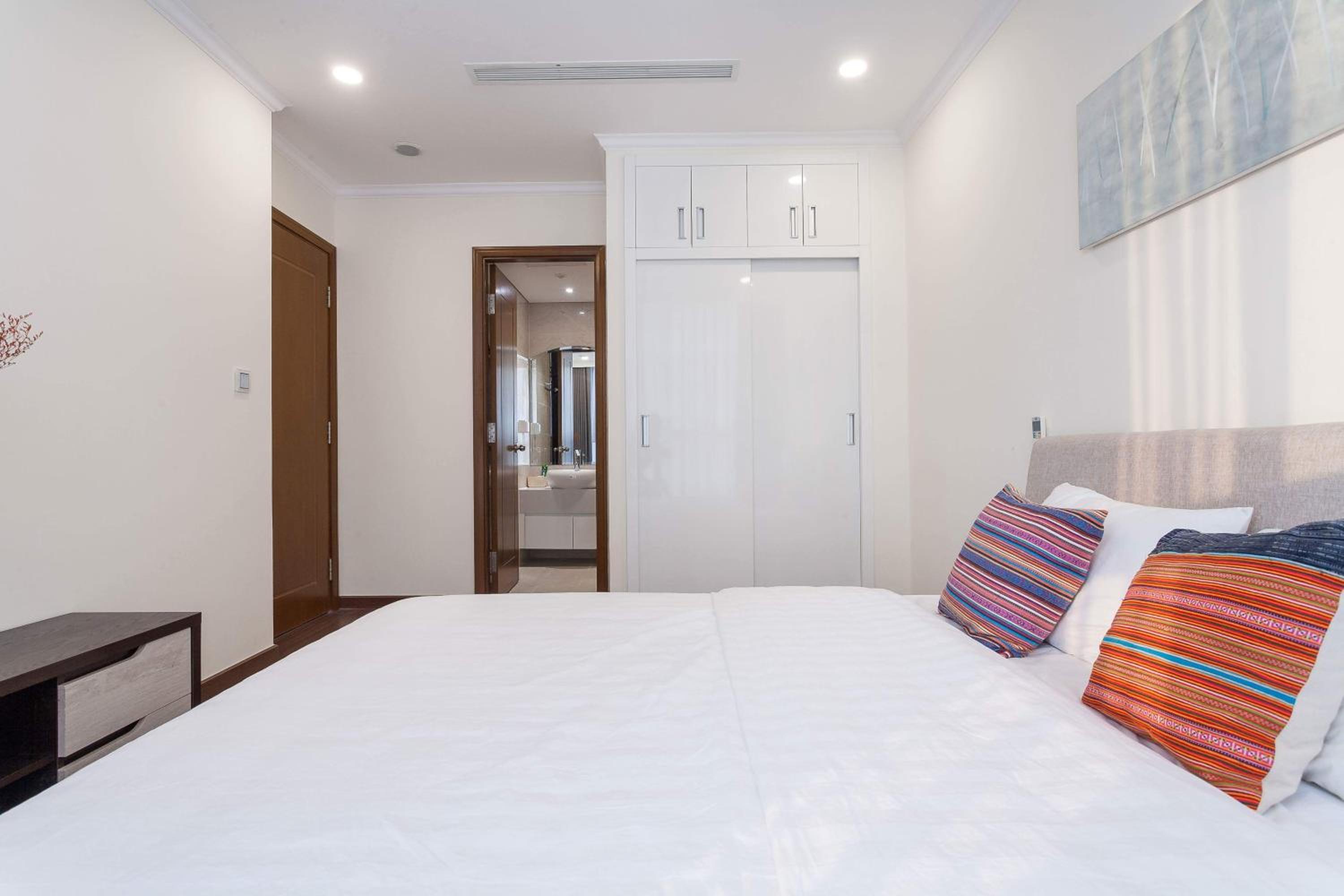 The Luxe Nest Landmark 81