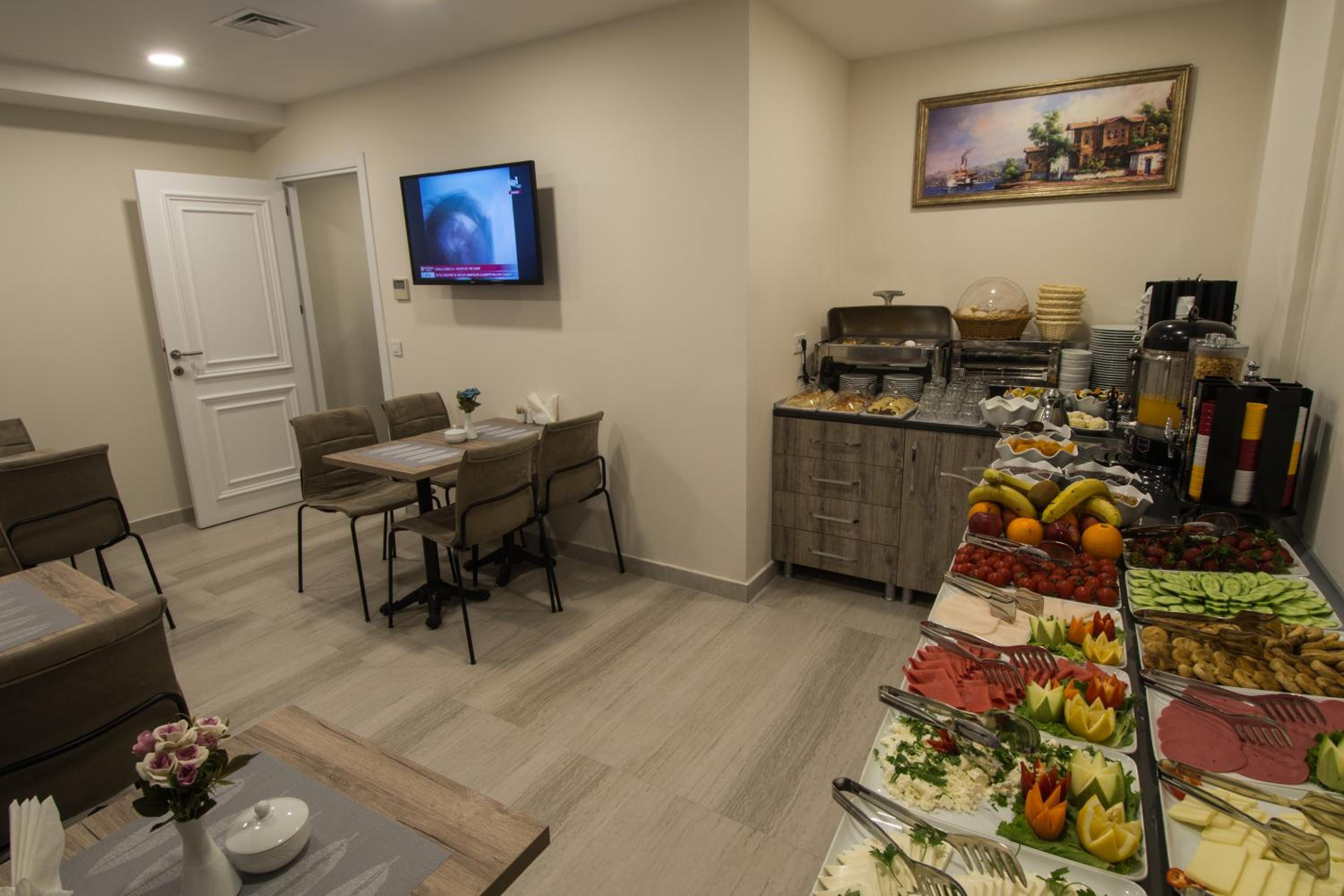 Primero Hotel - Image 21