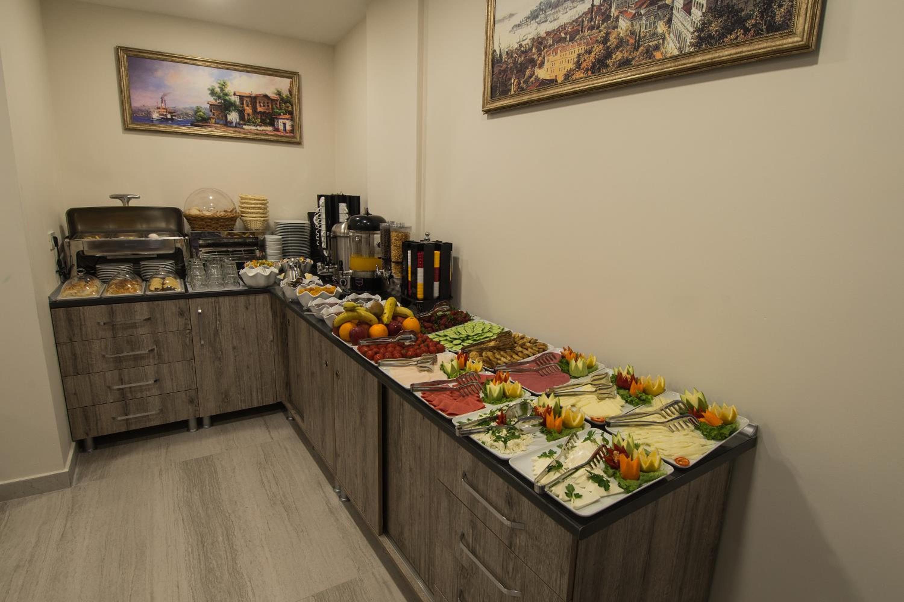 Primero Hotel - Image 29