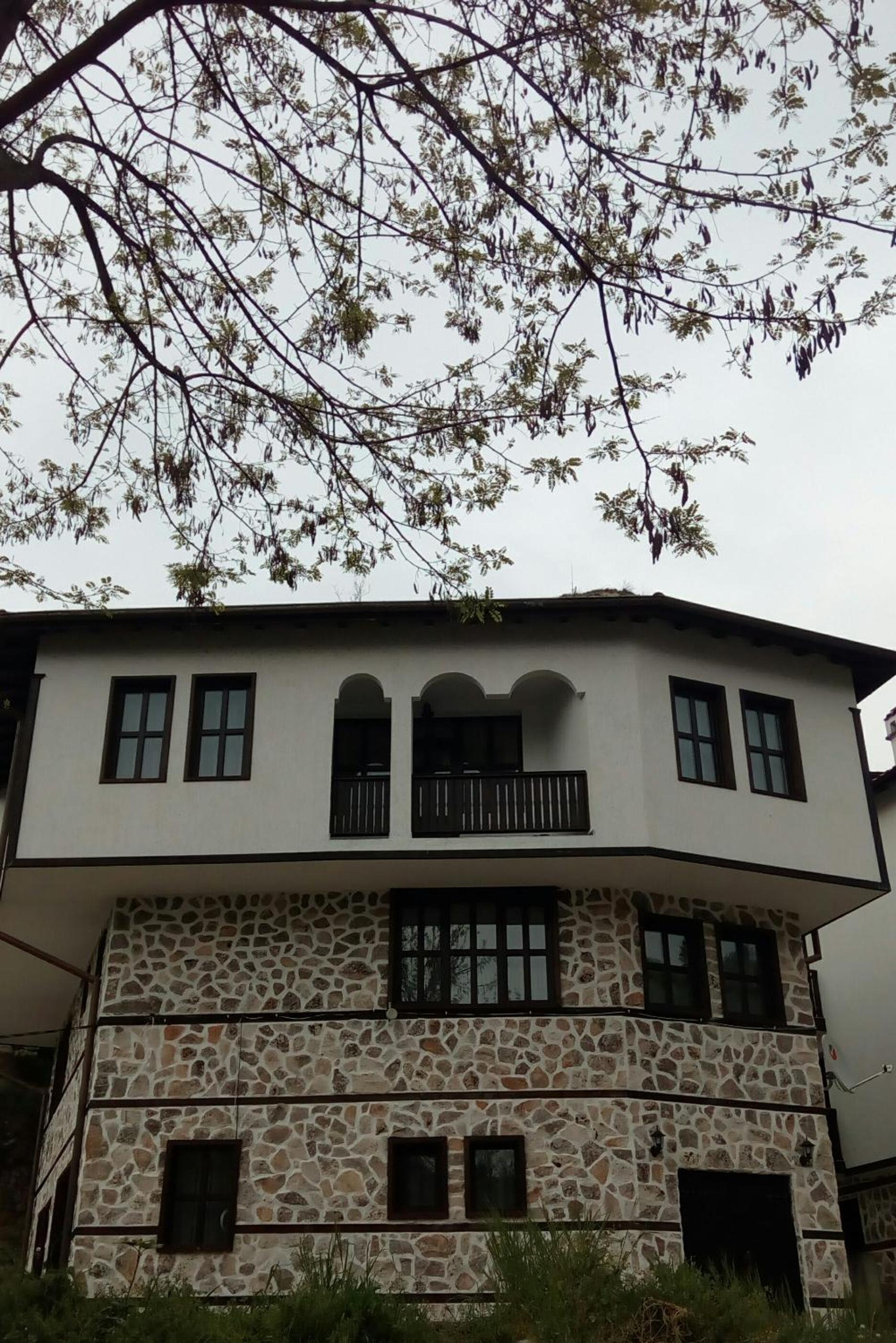 Guesthouse White Margarit