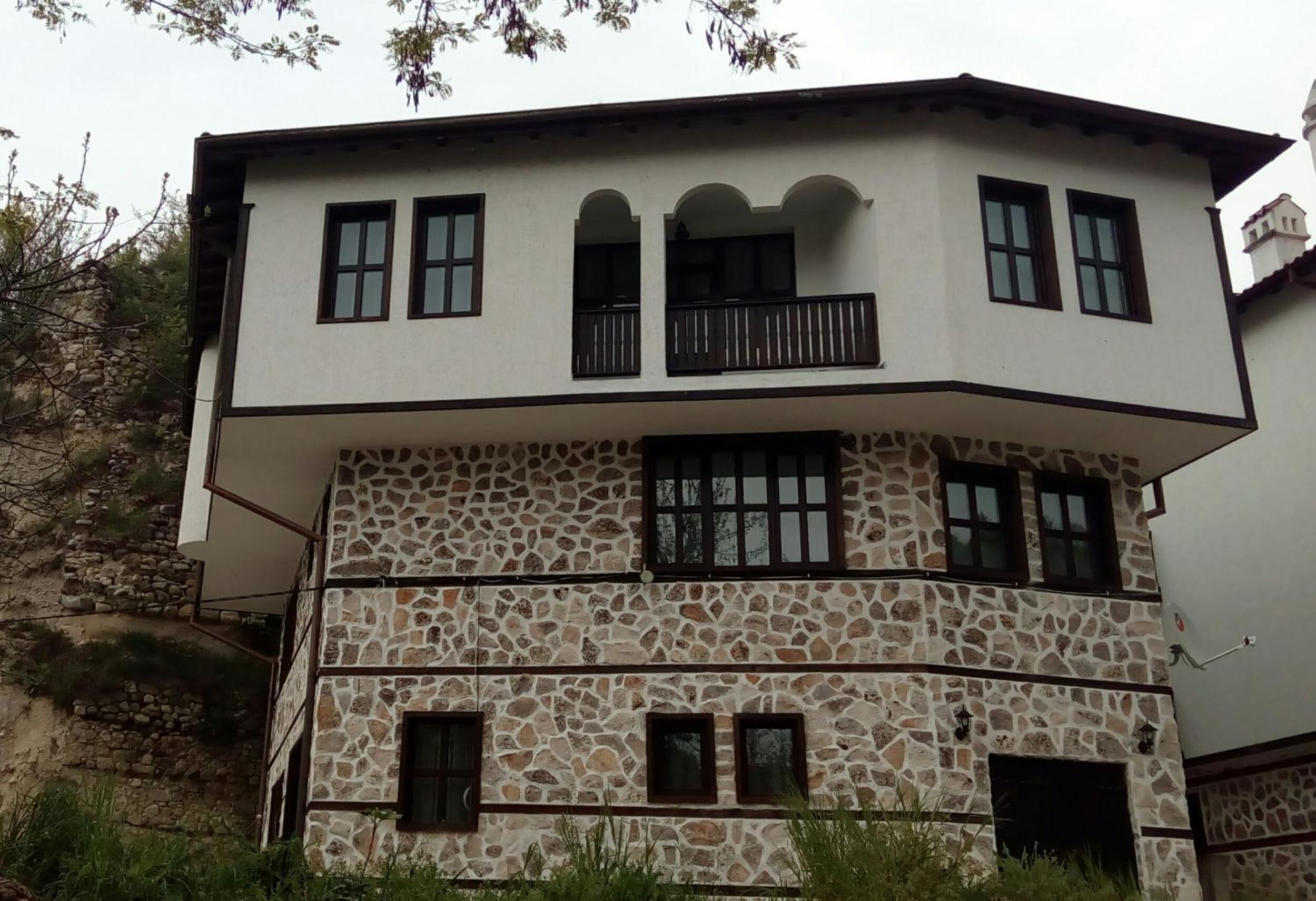 Guesthouse White Margarit