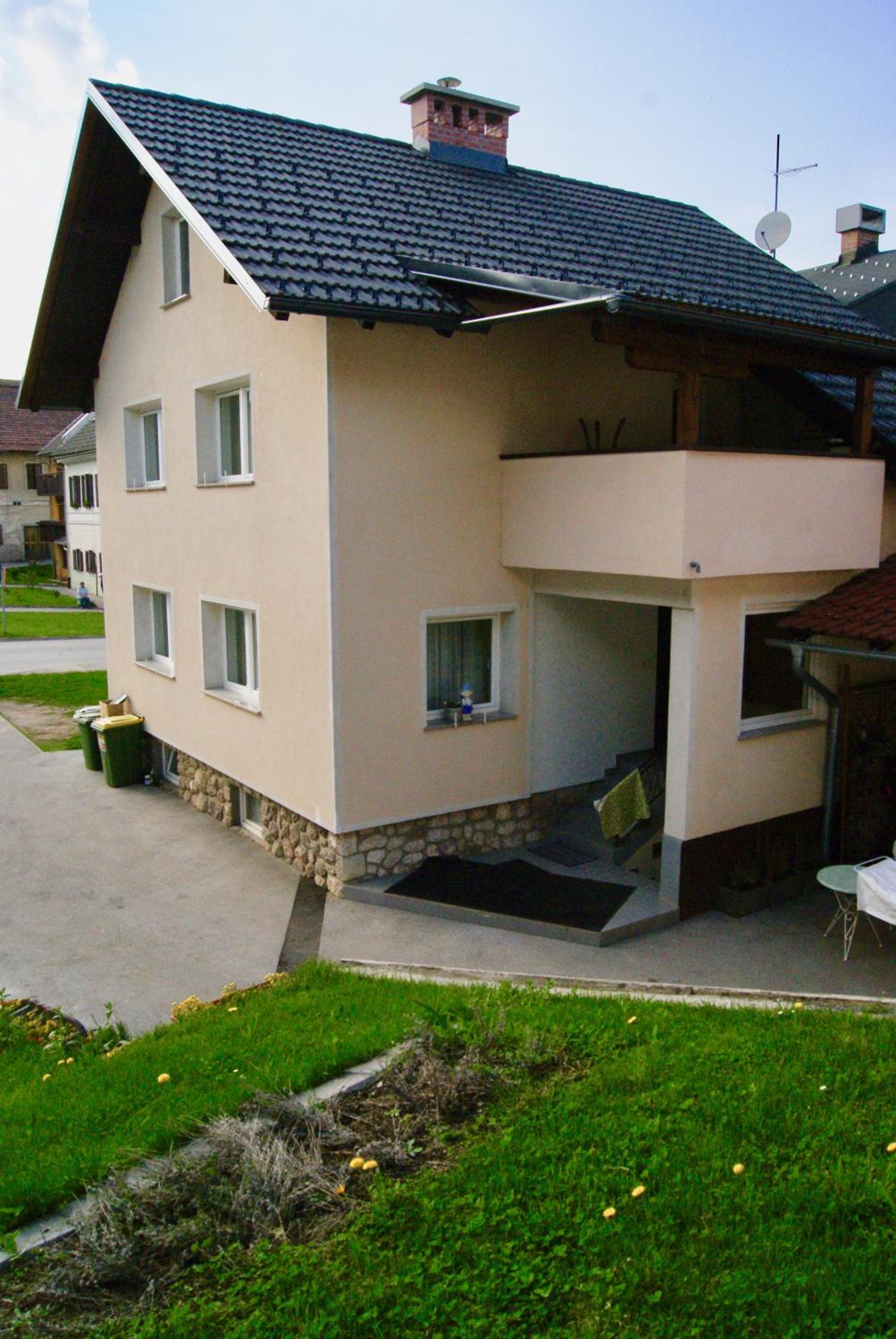 Apartmaji Pri Kokolu
