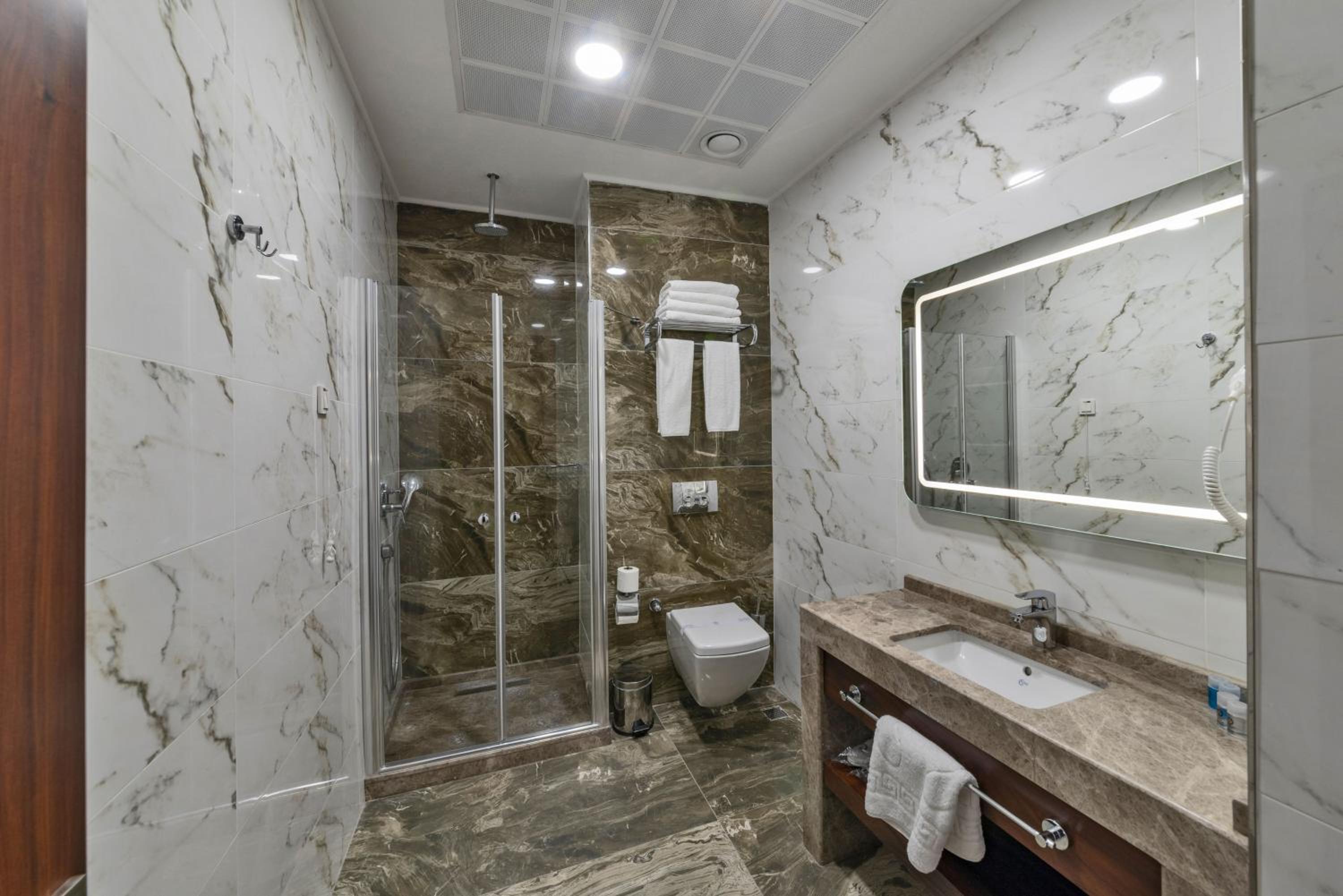 Piya Sport Otel - Image 11