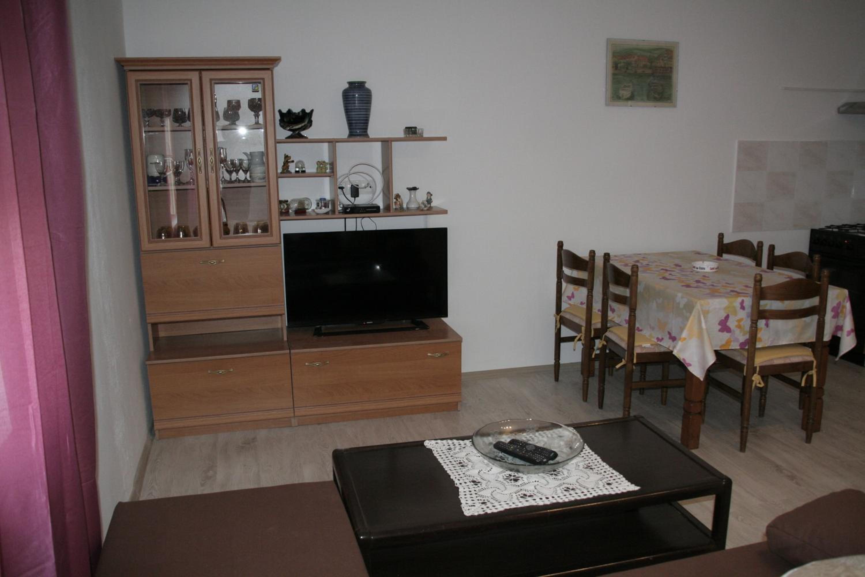 Photo 57