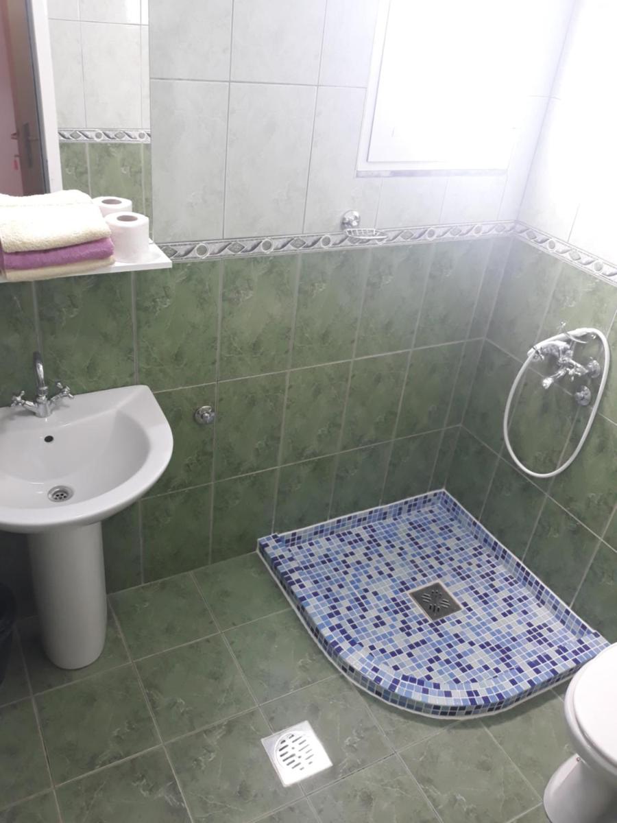 Photo 57