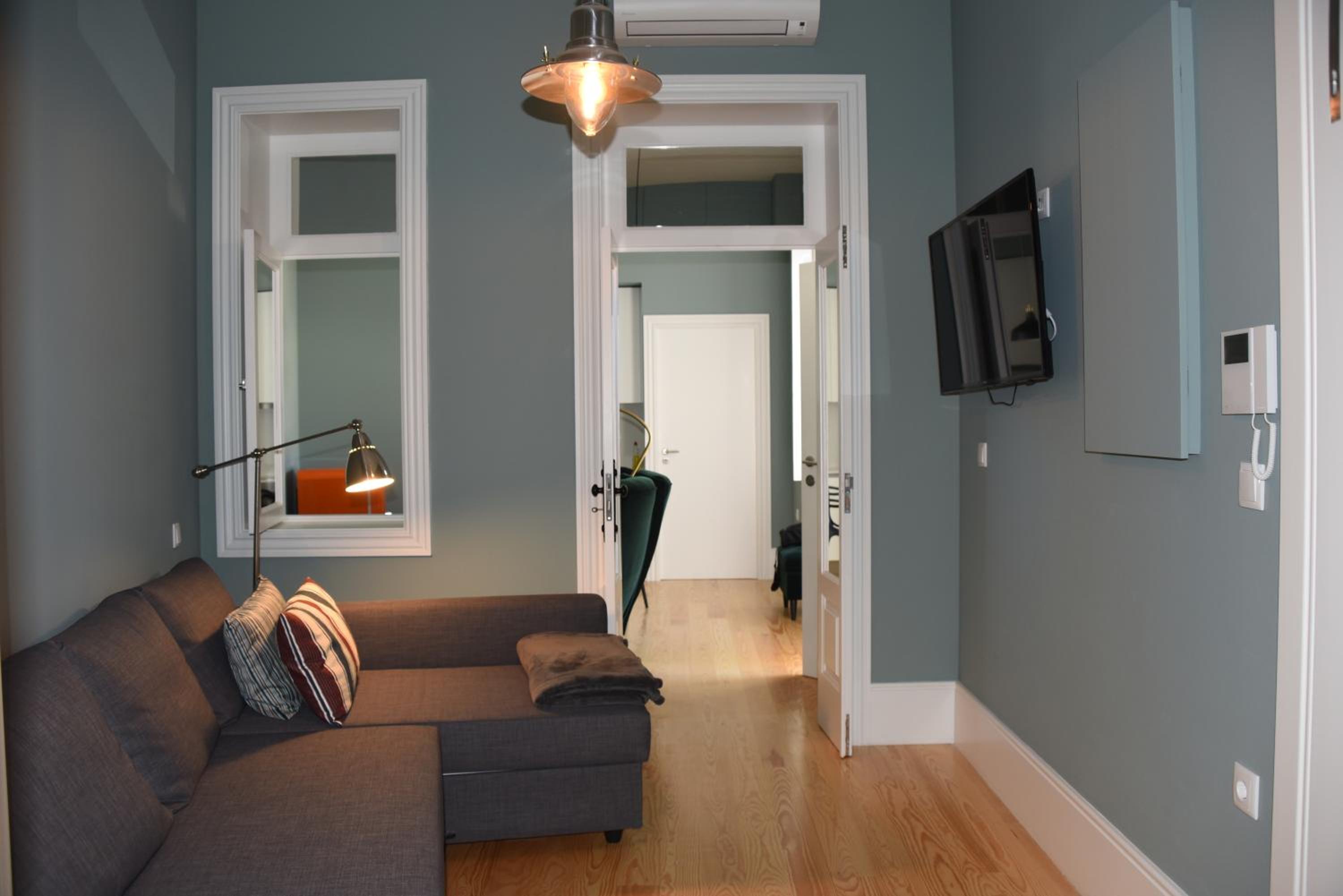 Porto Traveler Apartment view 4