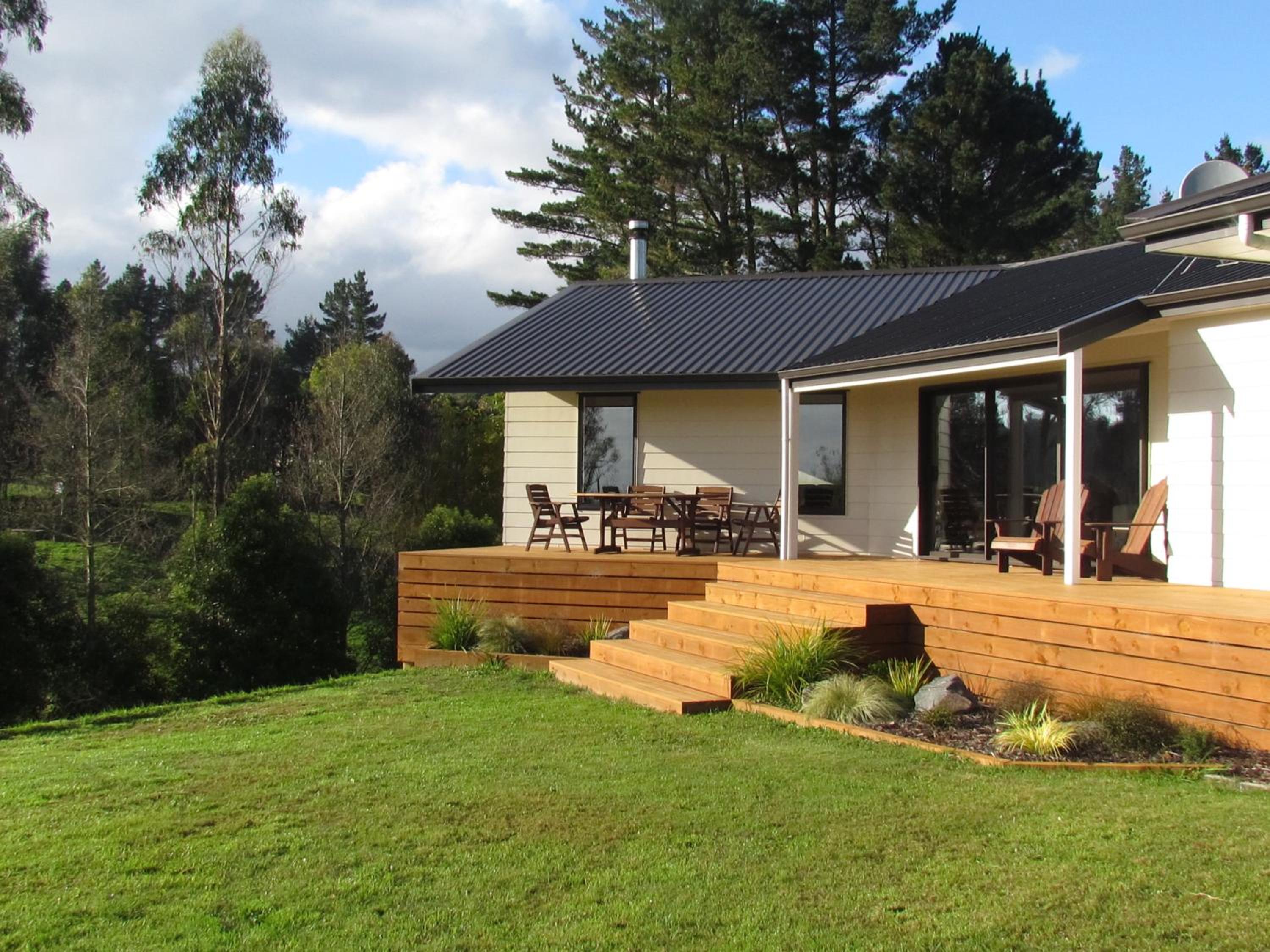Rolling Hills Country Stay B&B