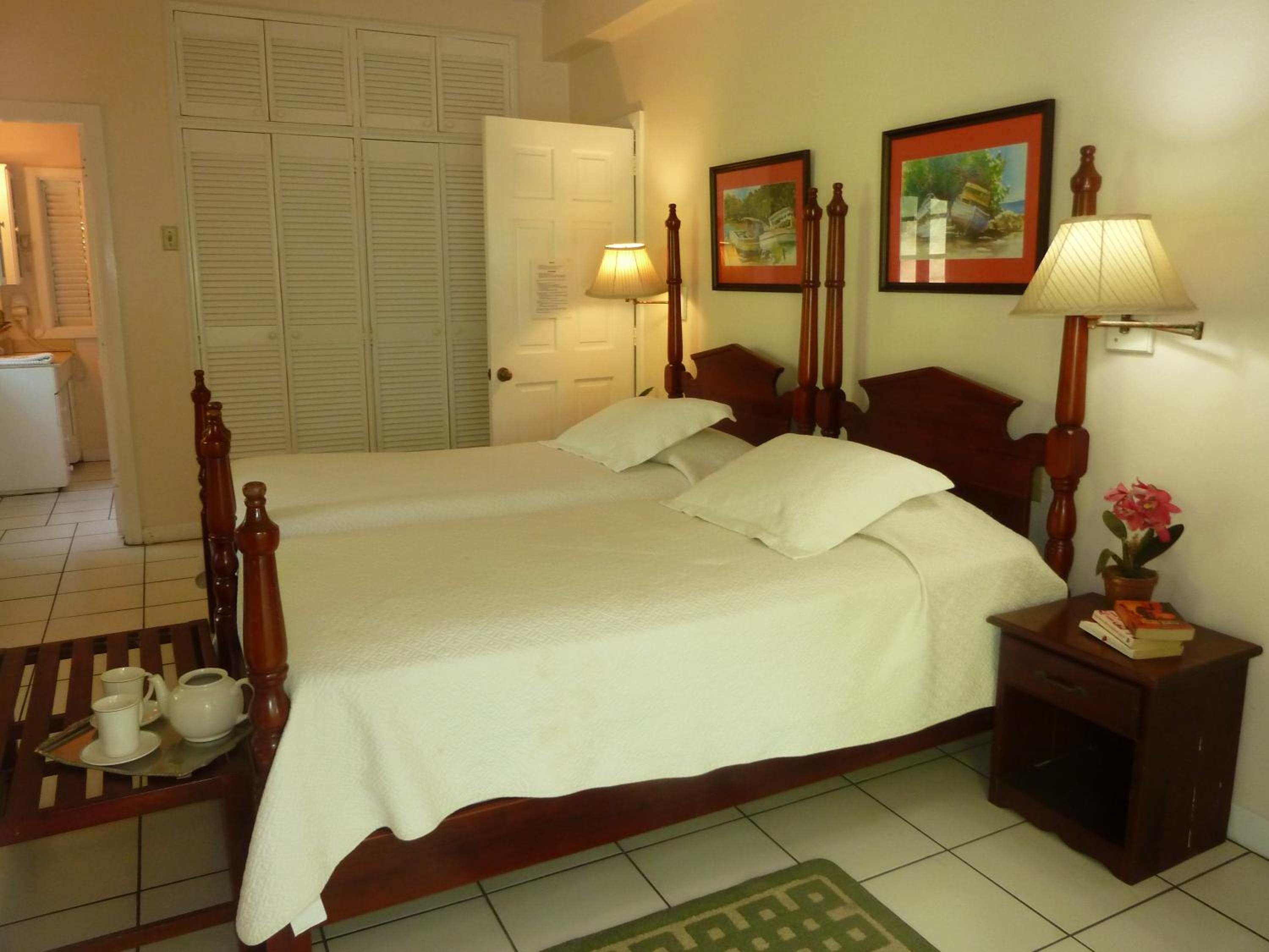 Plantation Beach Villas