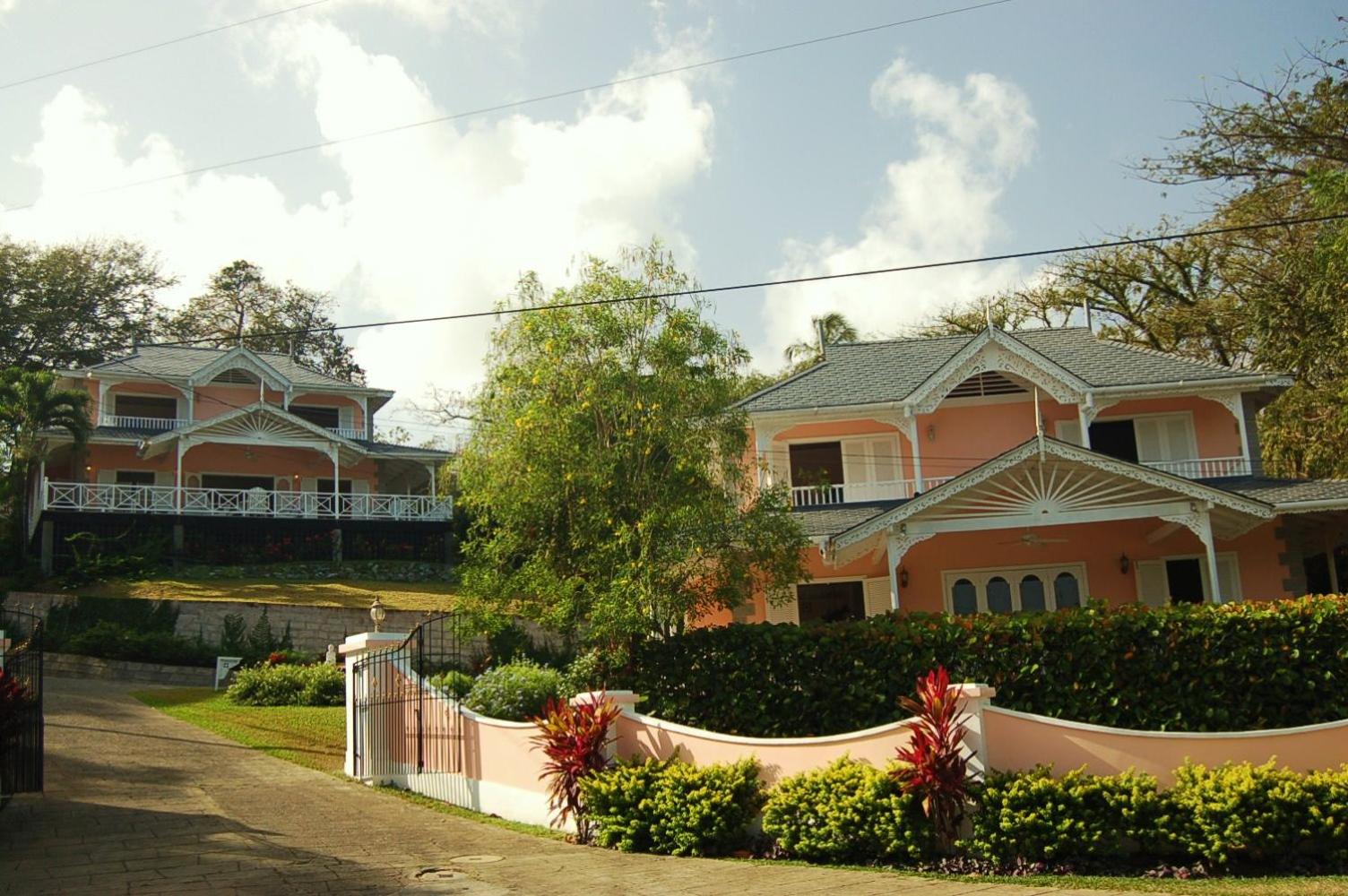 Plantation Beach Villas
