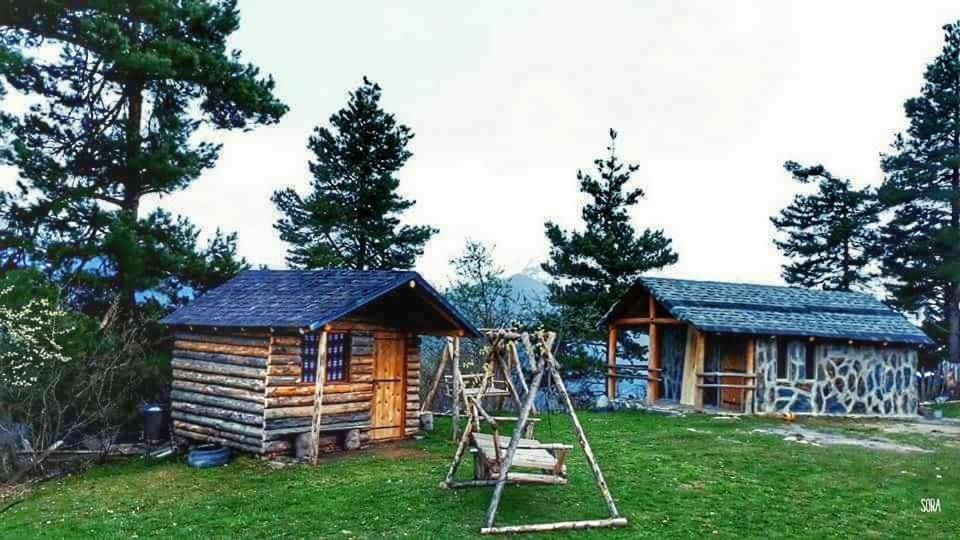 Heshkili huts and cabins Svaneti