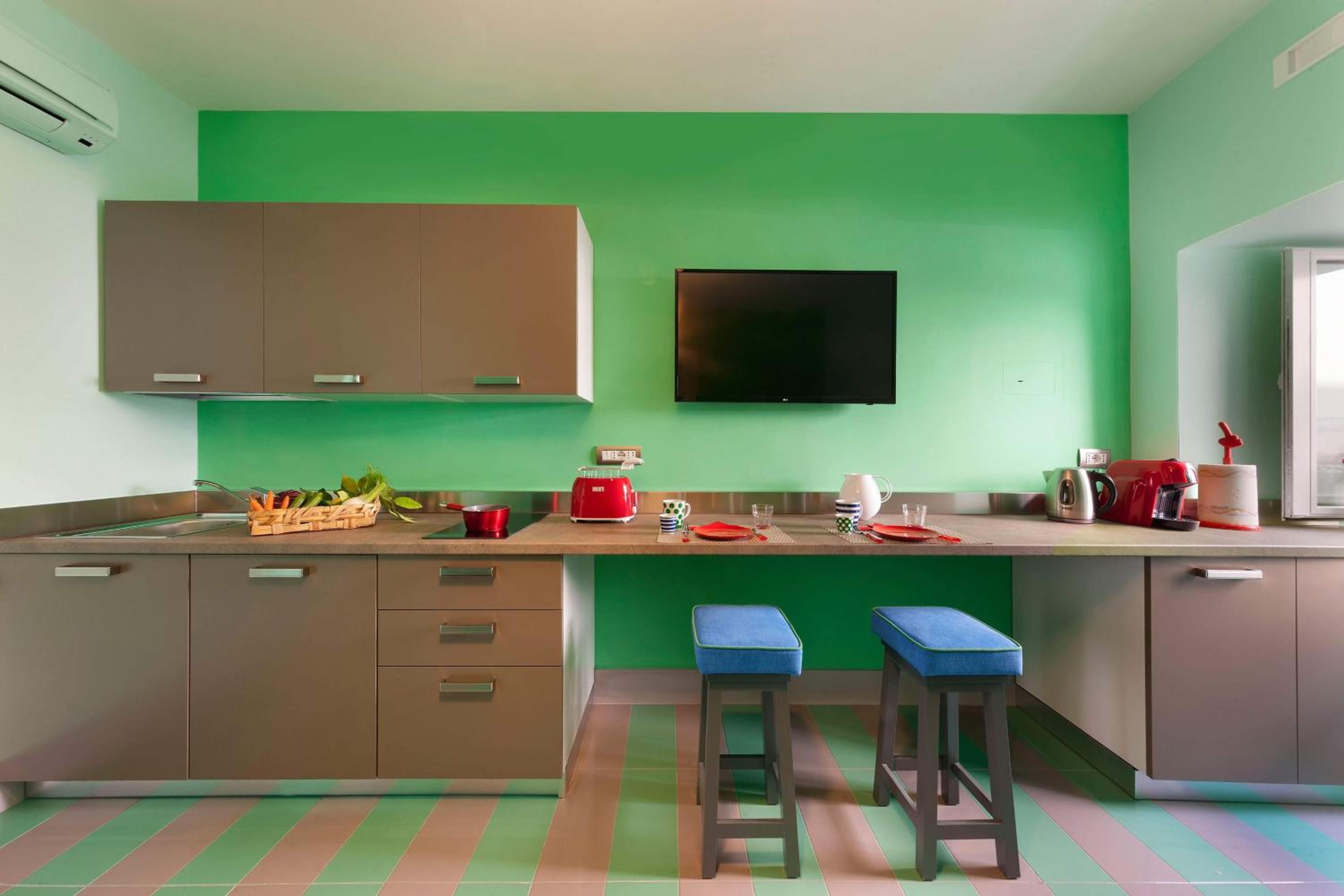Suite Home Sorrento photo 5