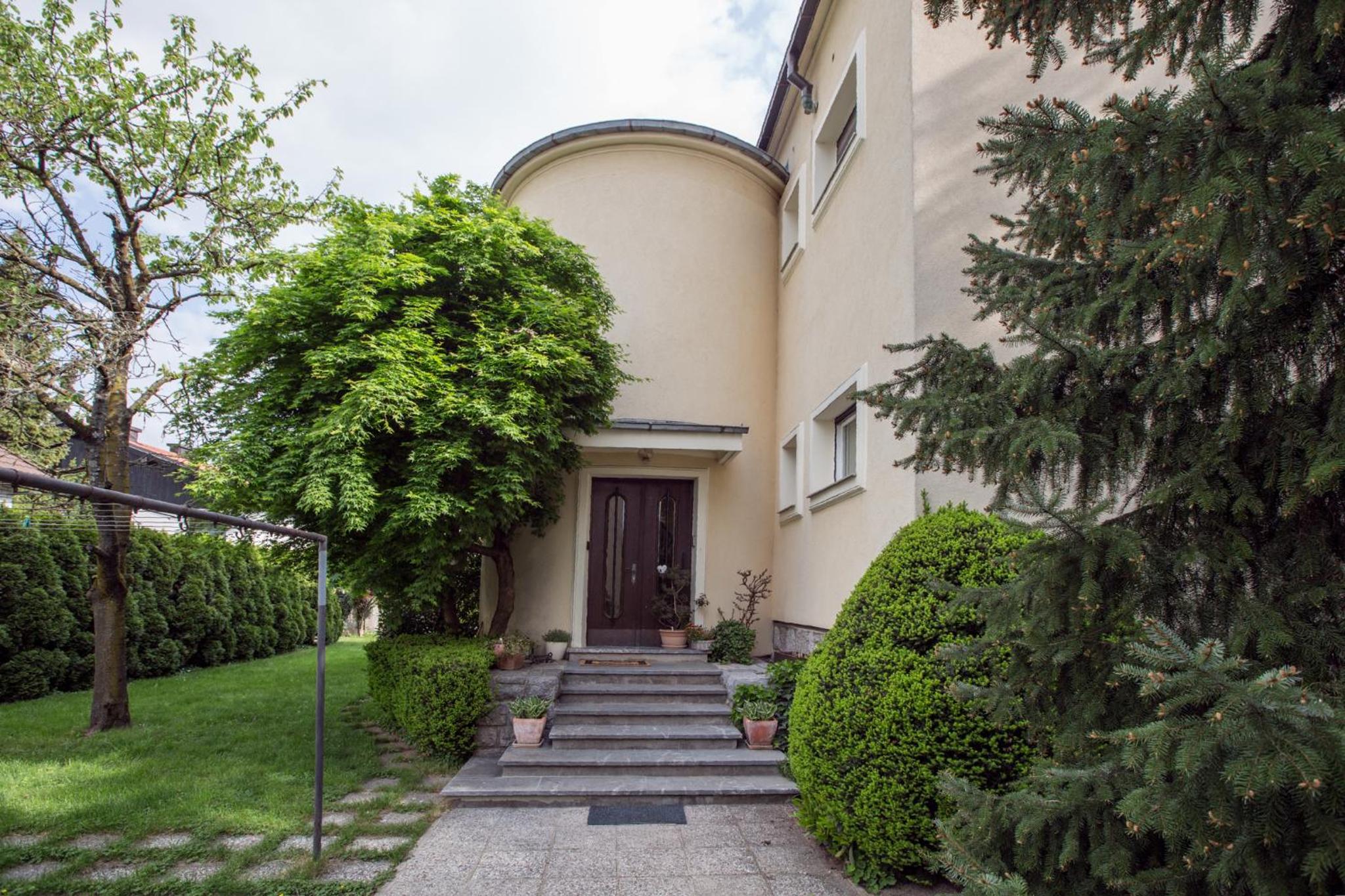 Photo 28