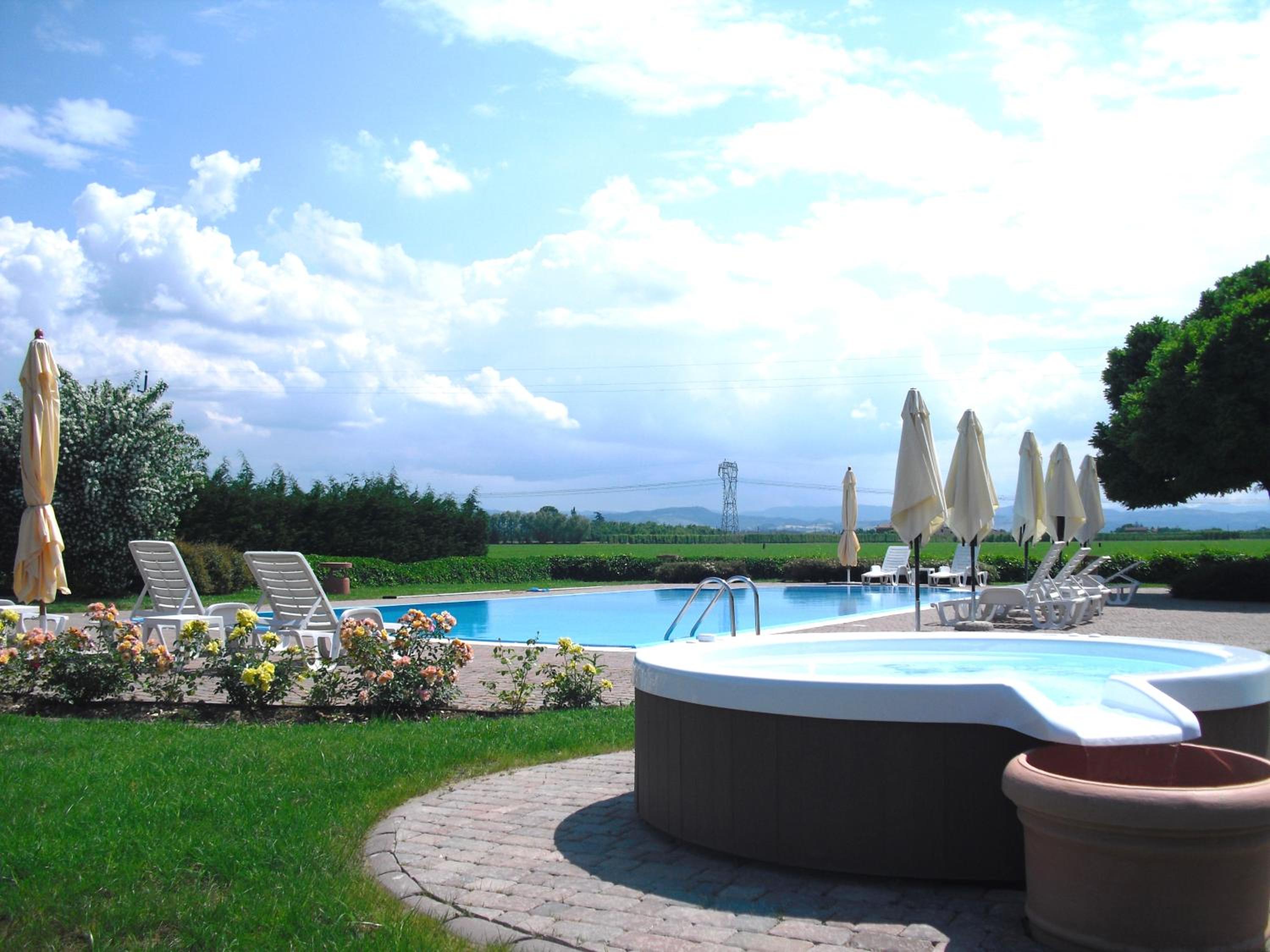 Agriturismo La Lupa