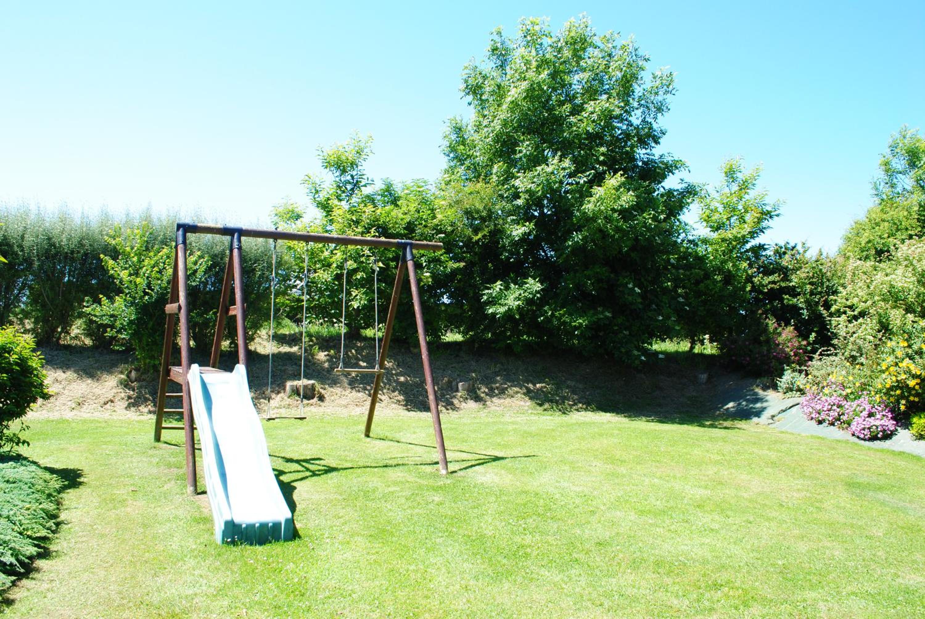 Photo 42