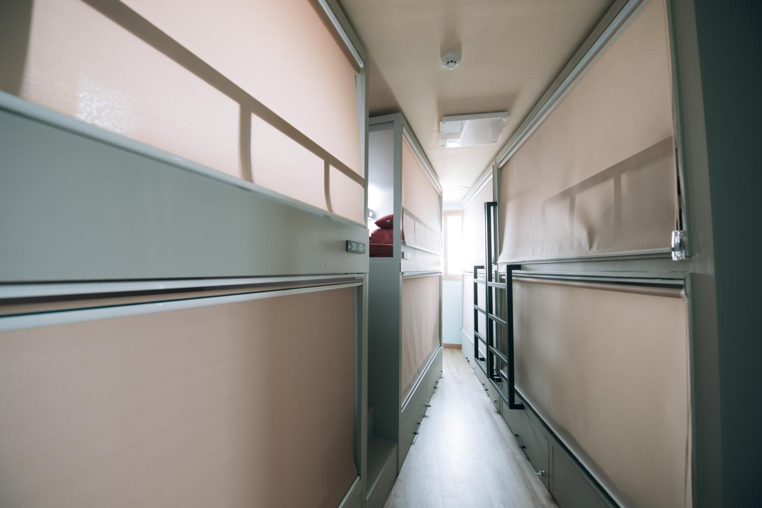 Midtown Hostel 151