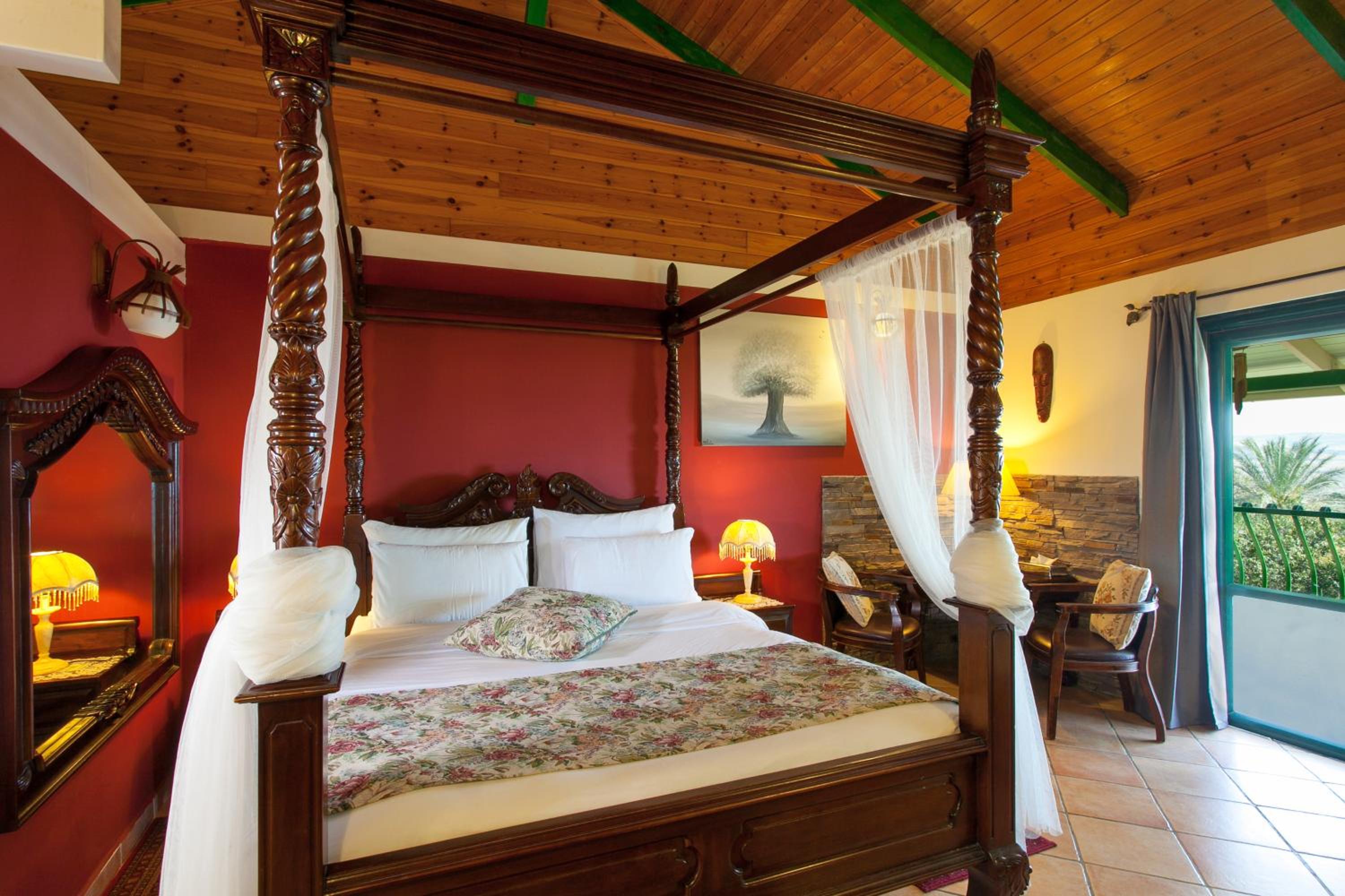 Out of Africa Resort