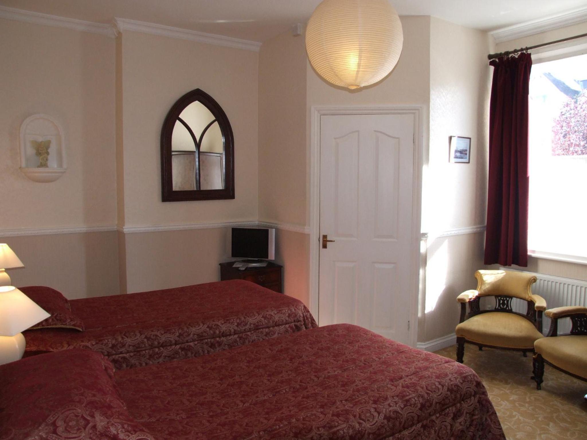 Hedley Villa Guest House