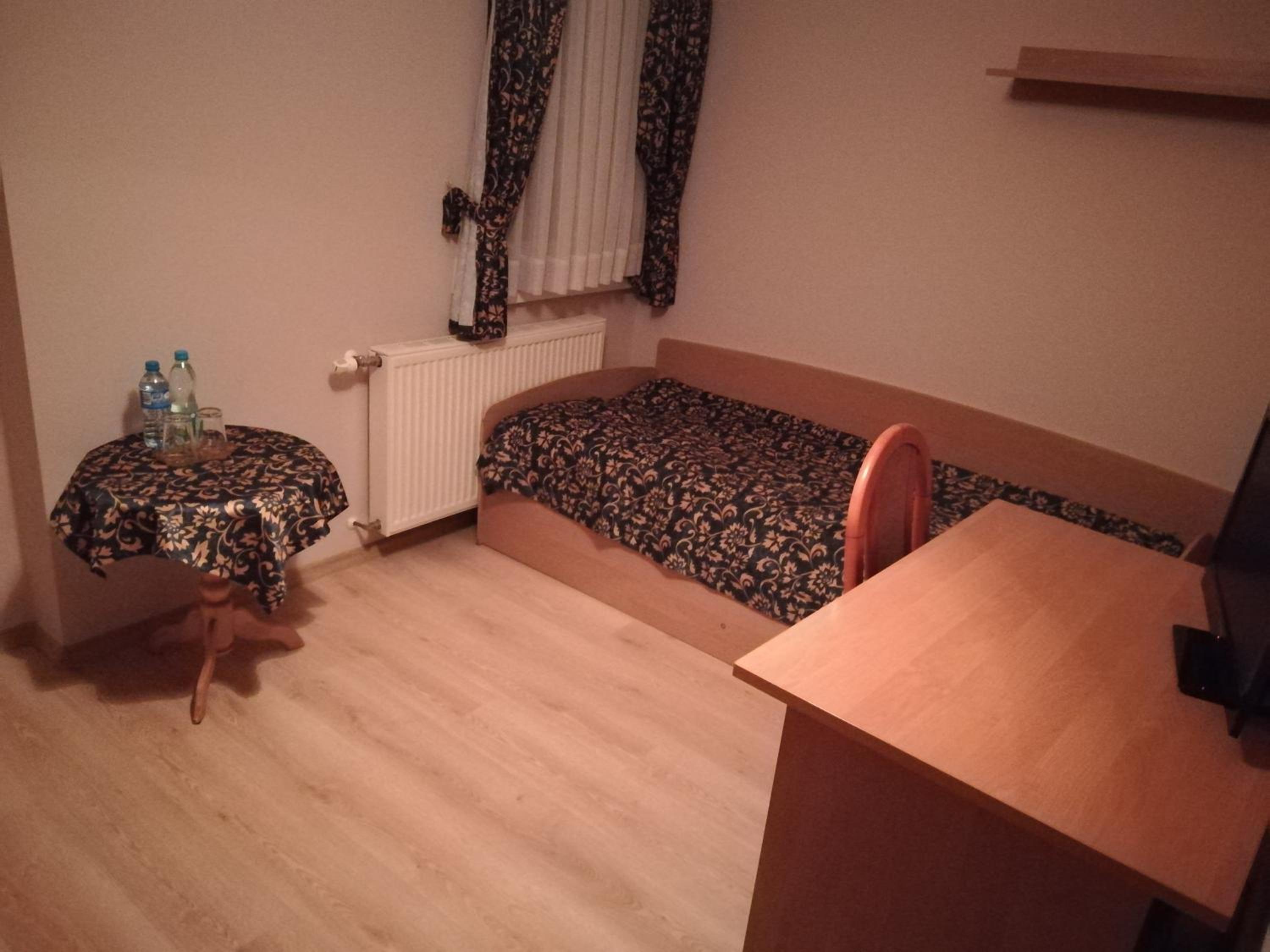 Photo 18
