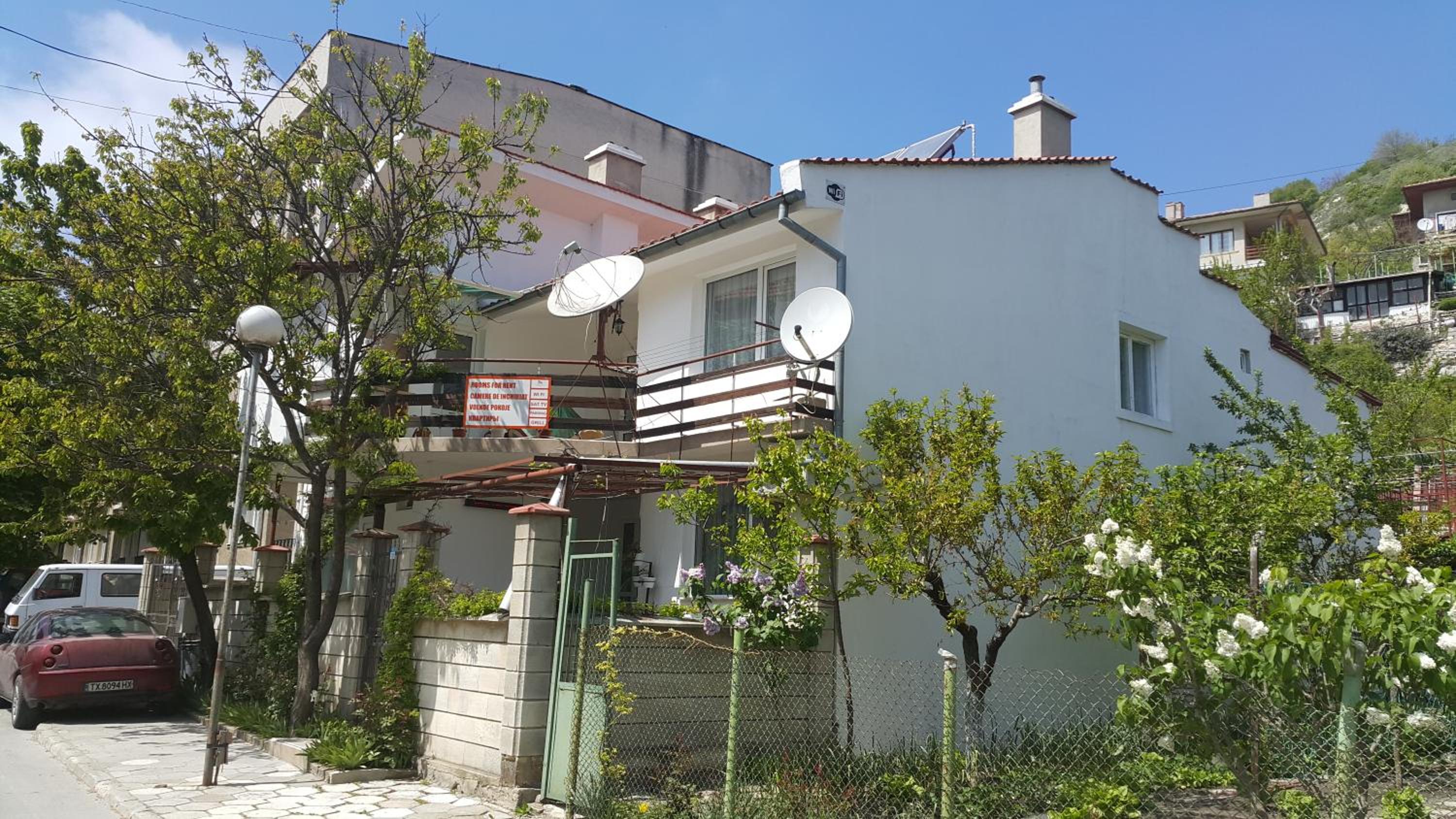 Fema Guest House