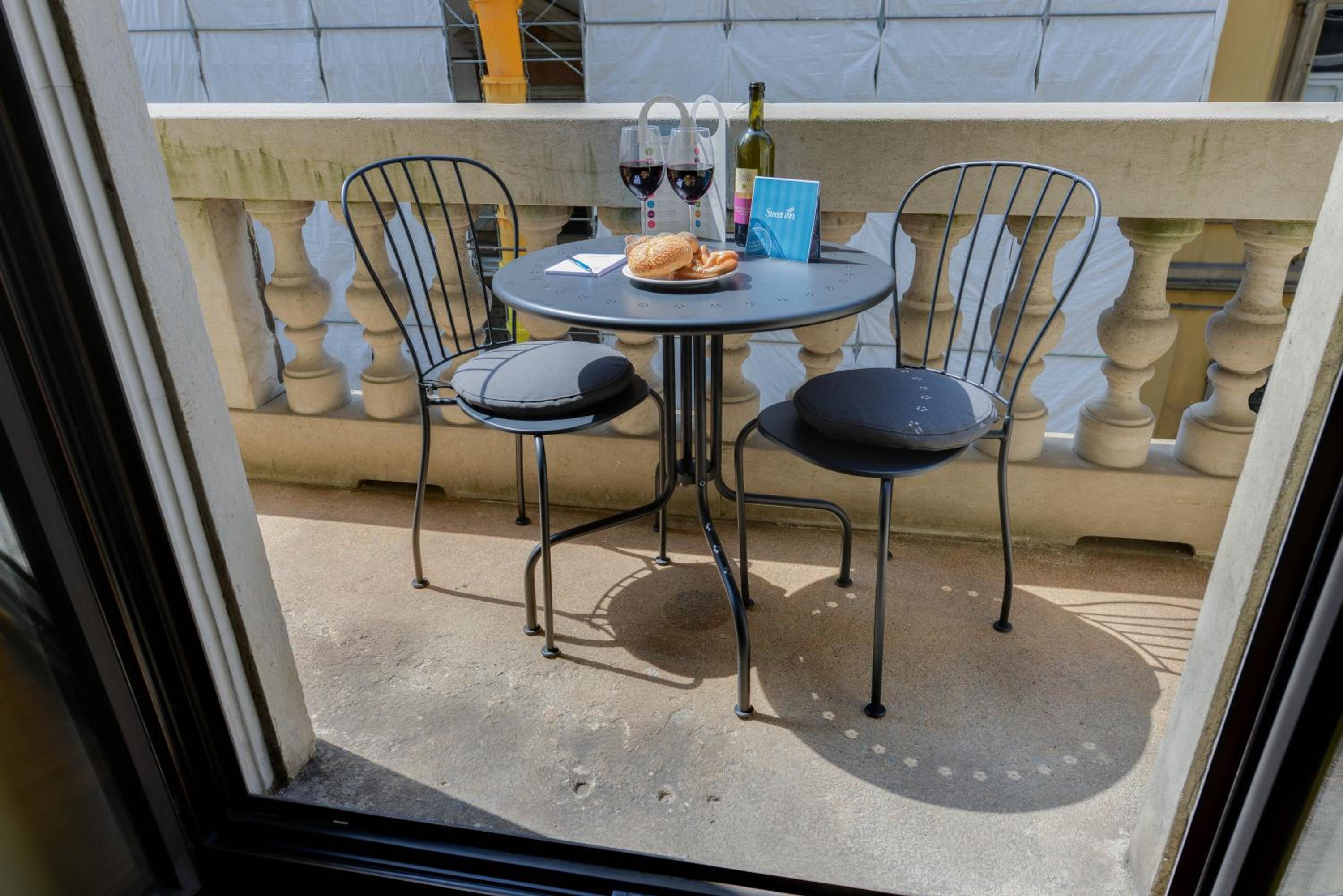 balance & terrace