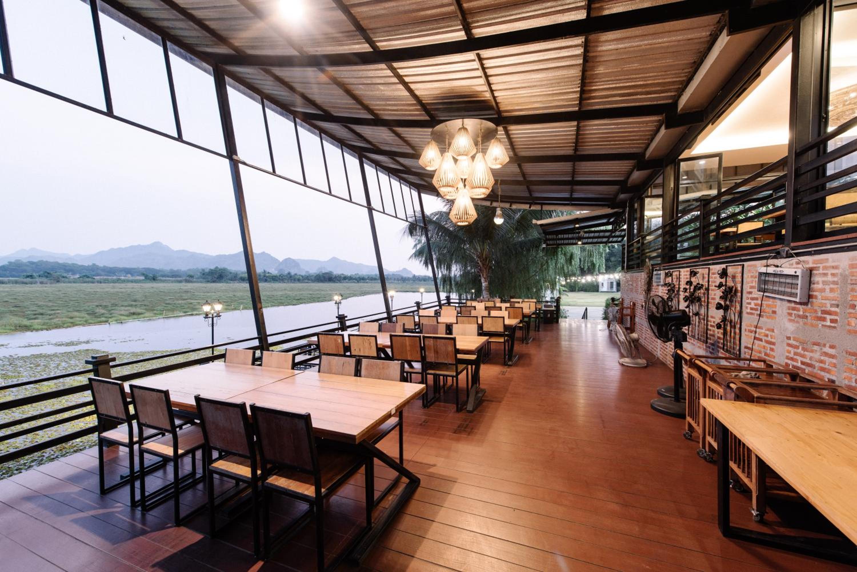 Photo 81