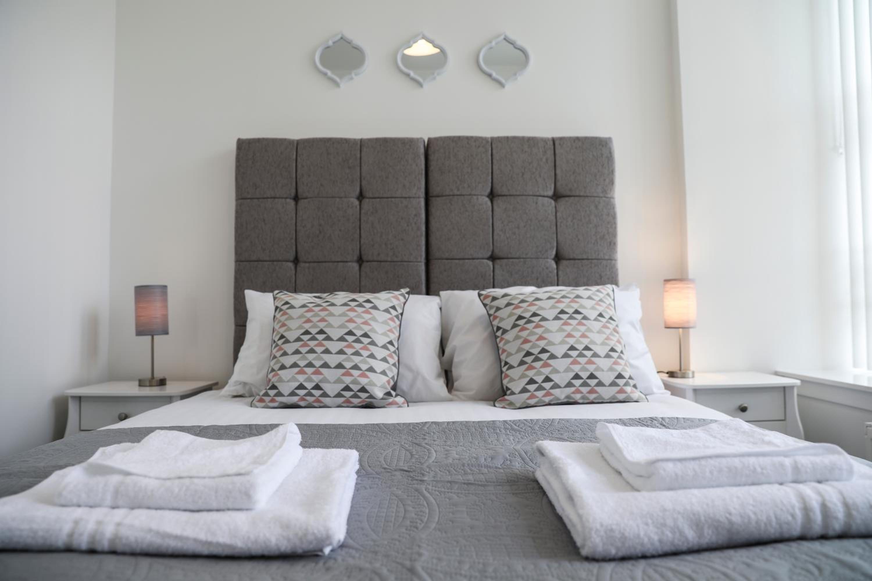 Casa Fresa - King Street Apartments