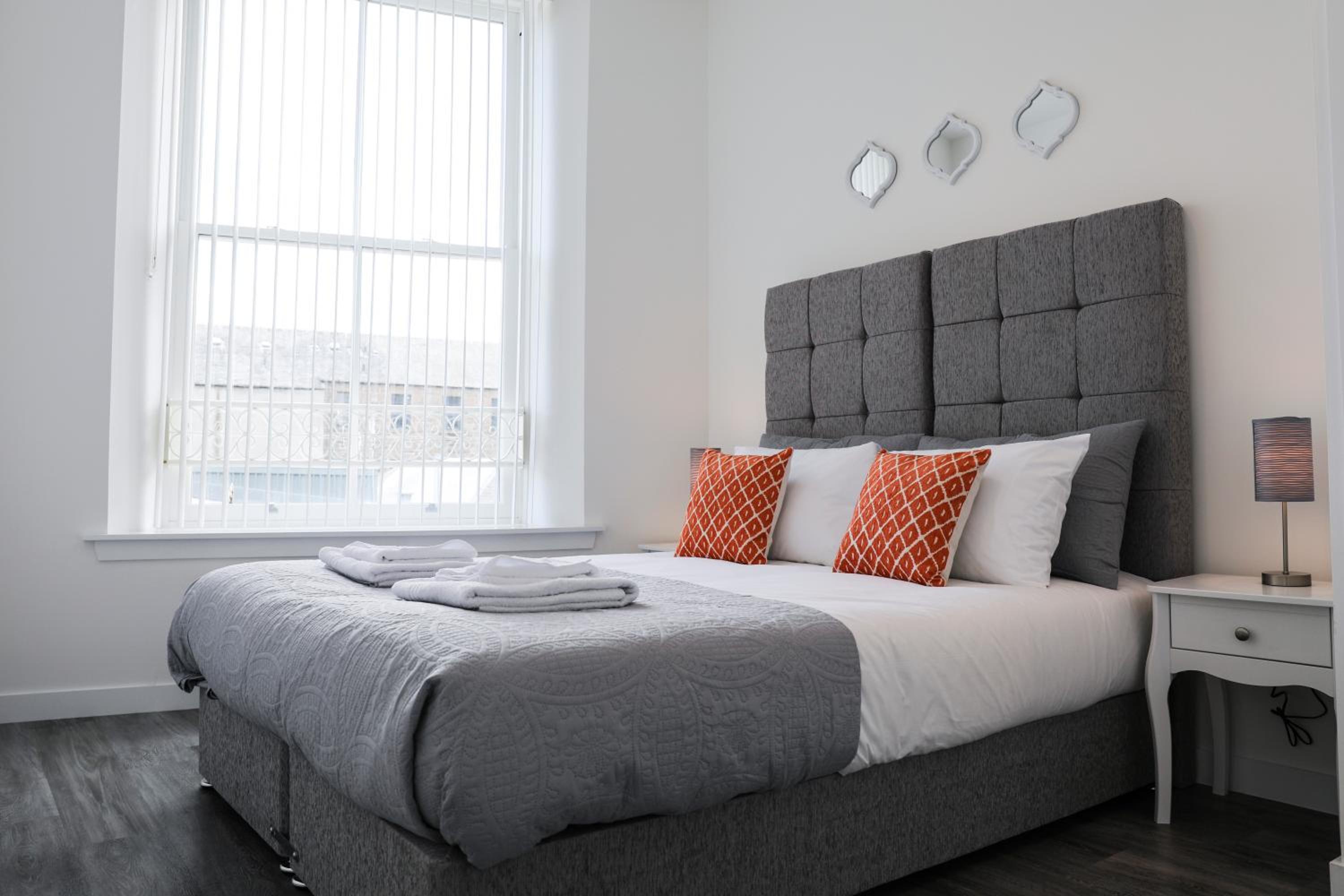 Casa Fresa - King Street Apartments
