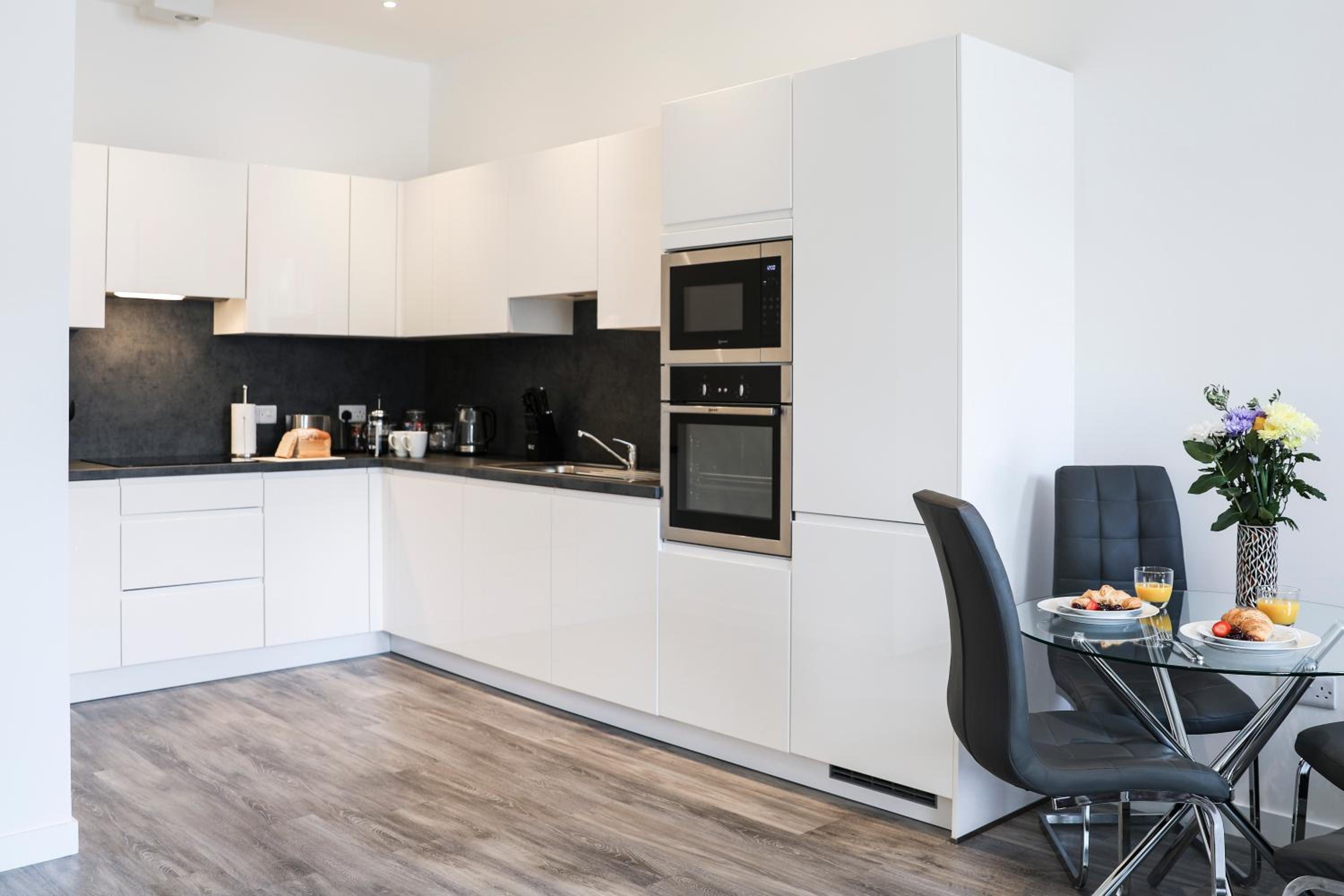 Casa Fresa - King Street Apartments
