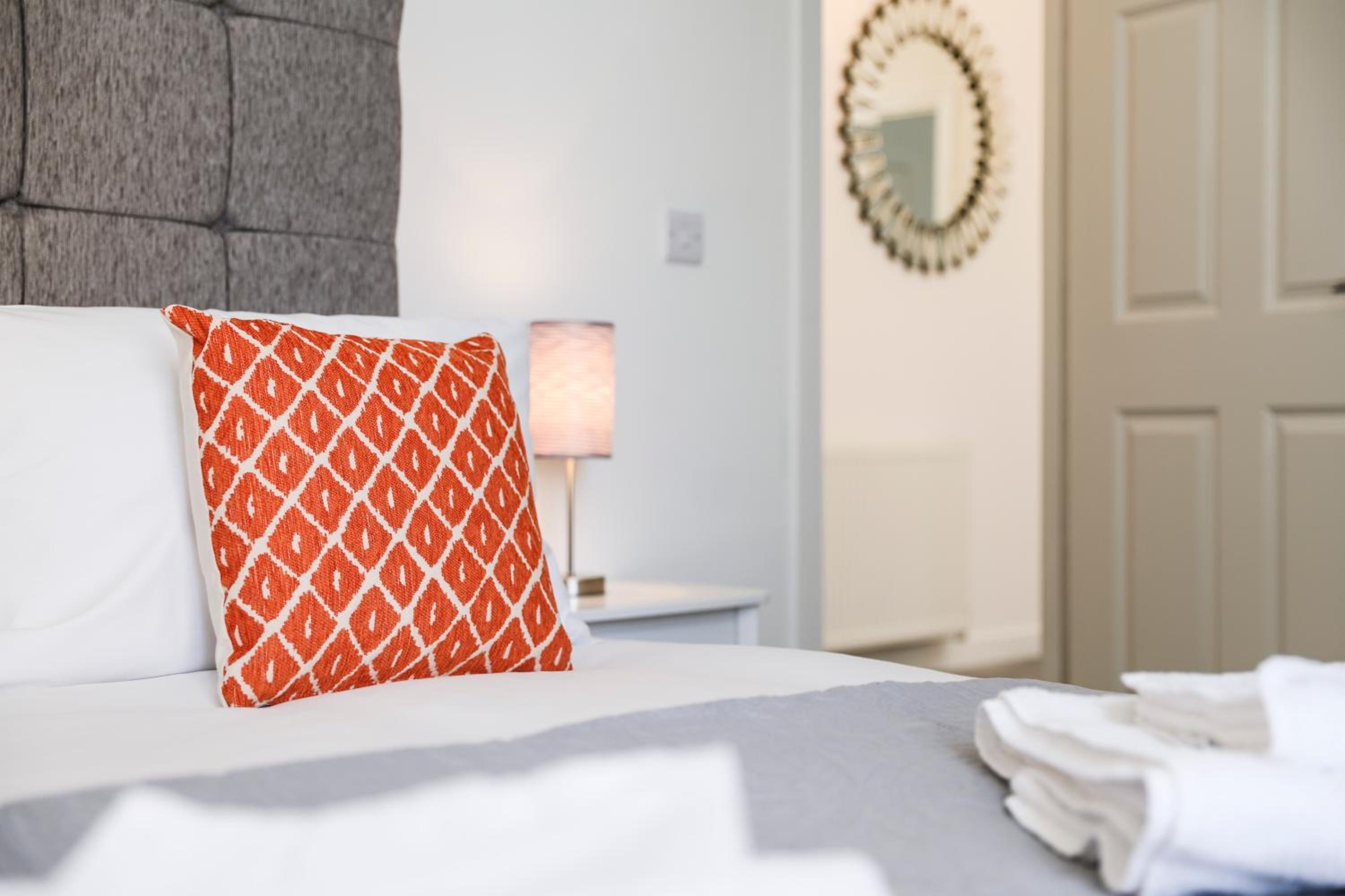 Casa Fresa - King Street Apartments