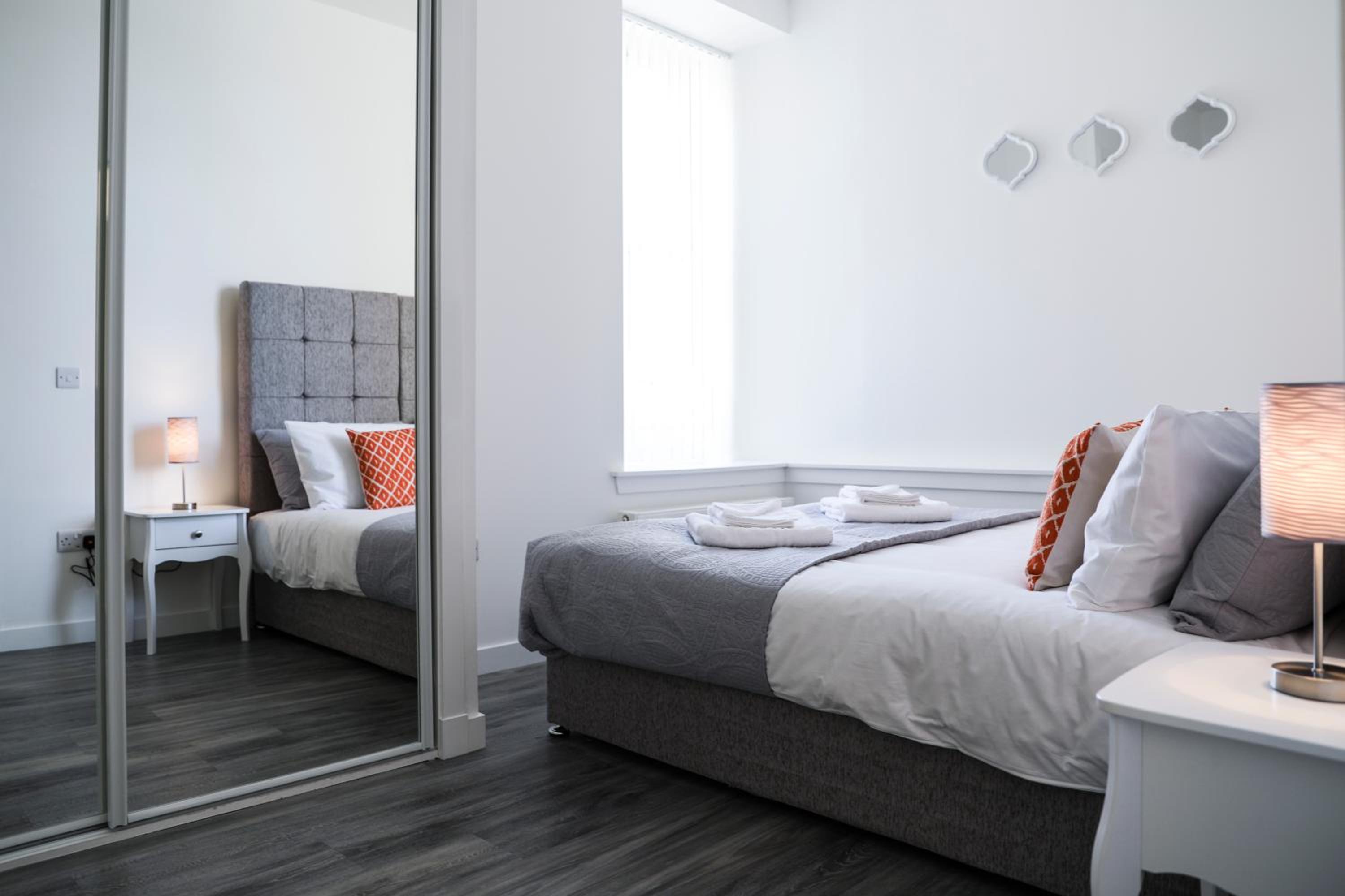 Casa Fresa - King Street Apartments