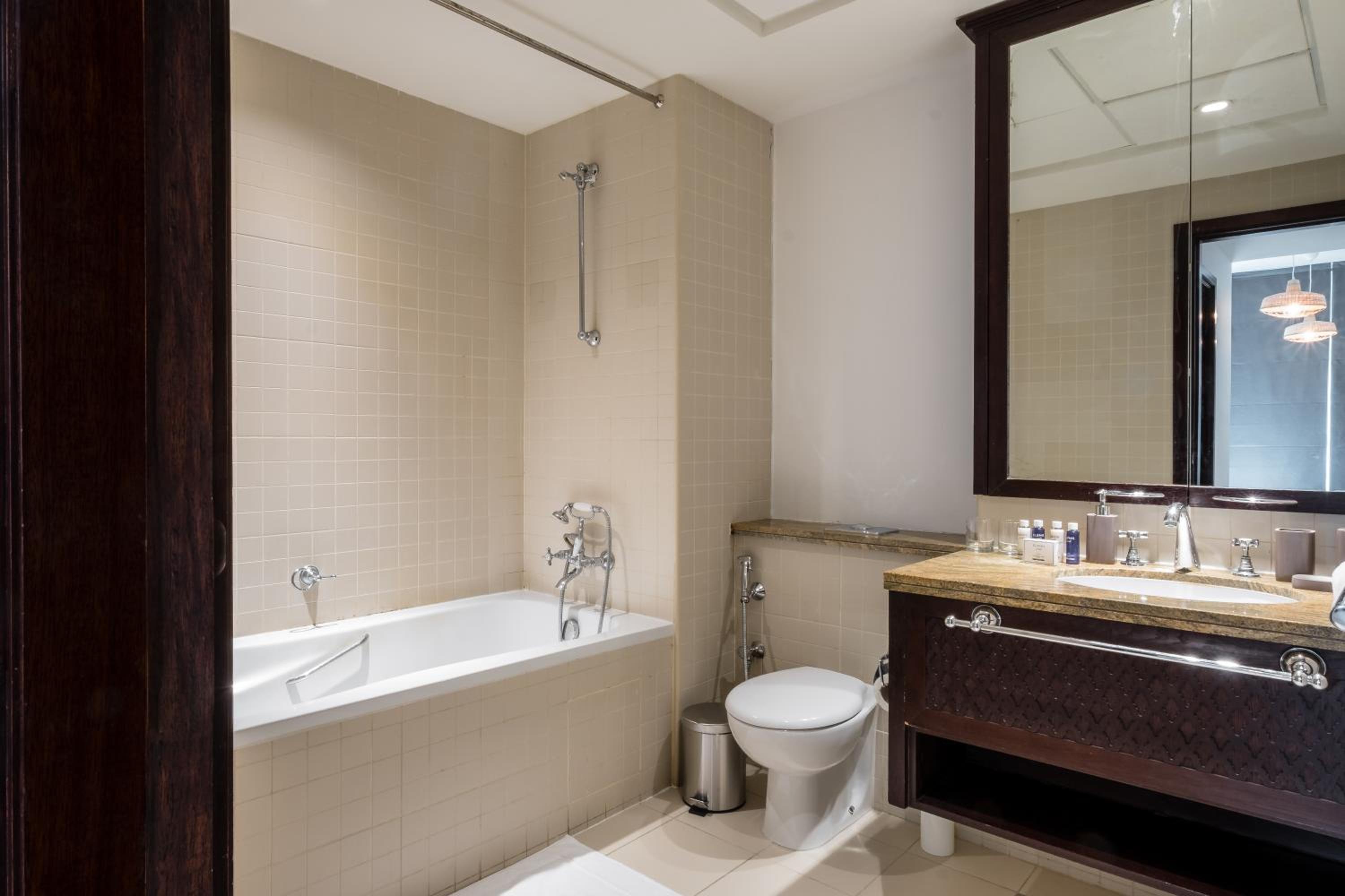 Maison Privee - Exclusive Apt with Burj Khalifa Next Door