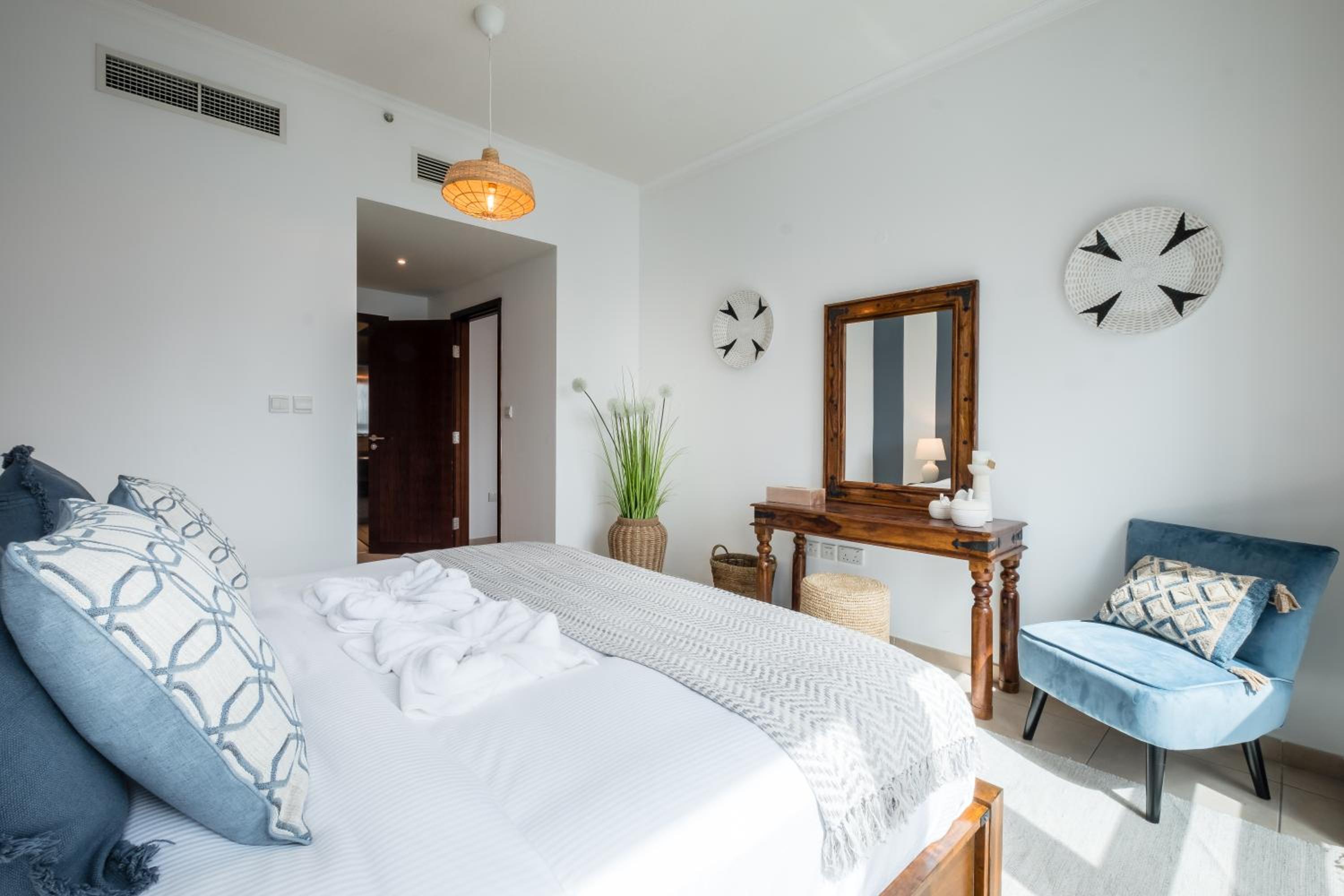 Maison Privee - Exclusive Apt with Burj Khalifa Next Door
