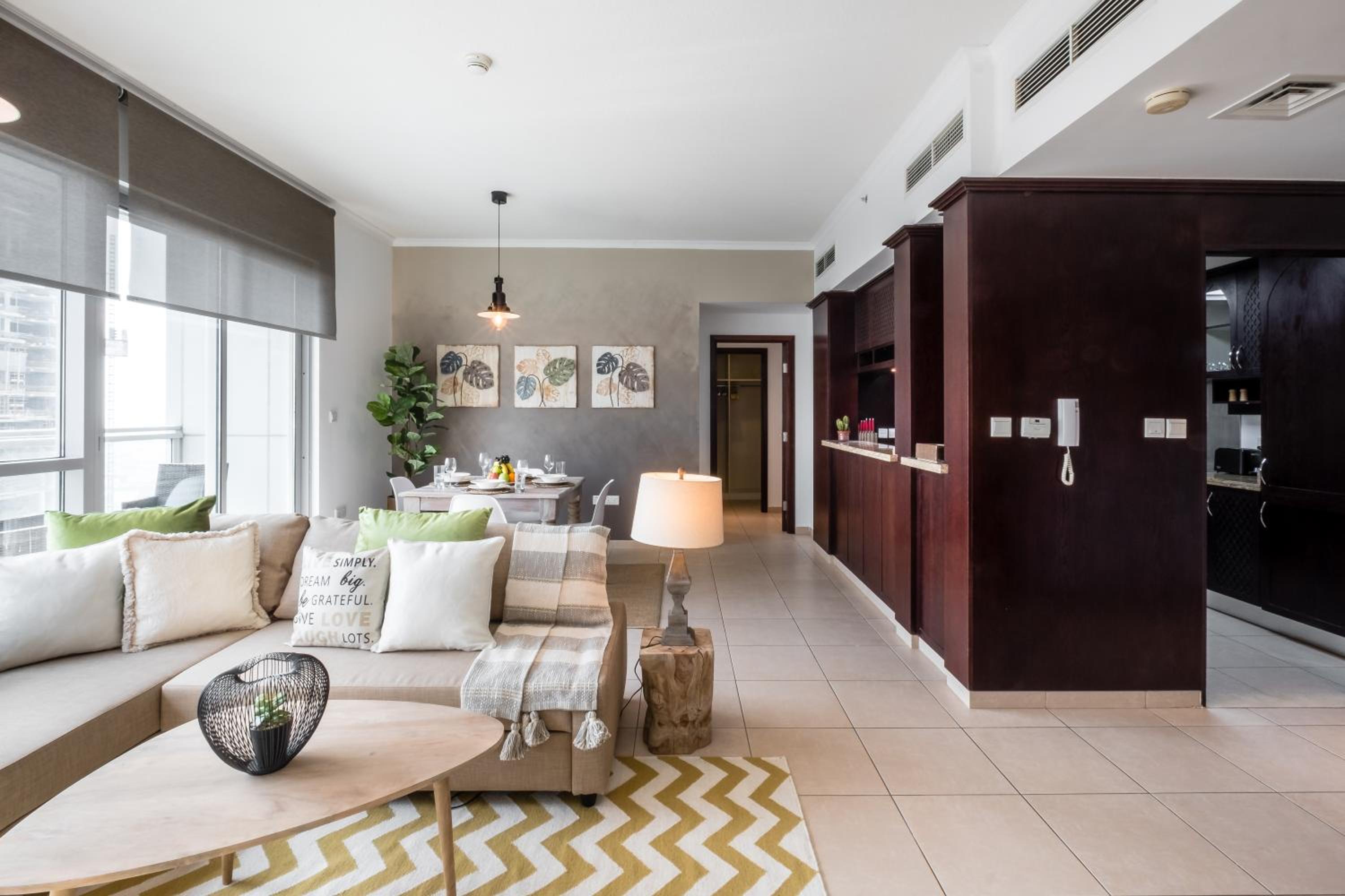 Maison Privee - Exclusive Apt with Burj Khalifa Next Door