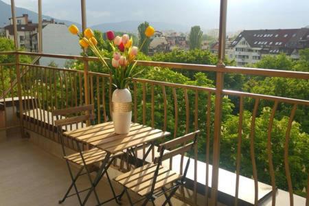 Center apartment with amazing view view 3
