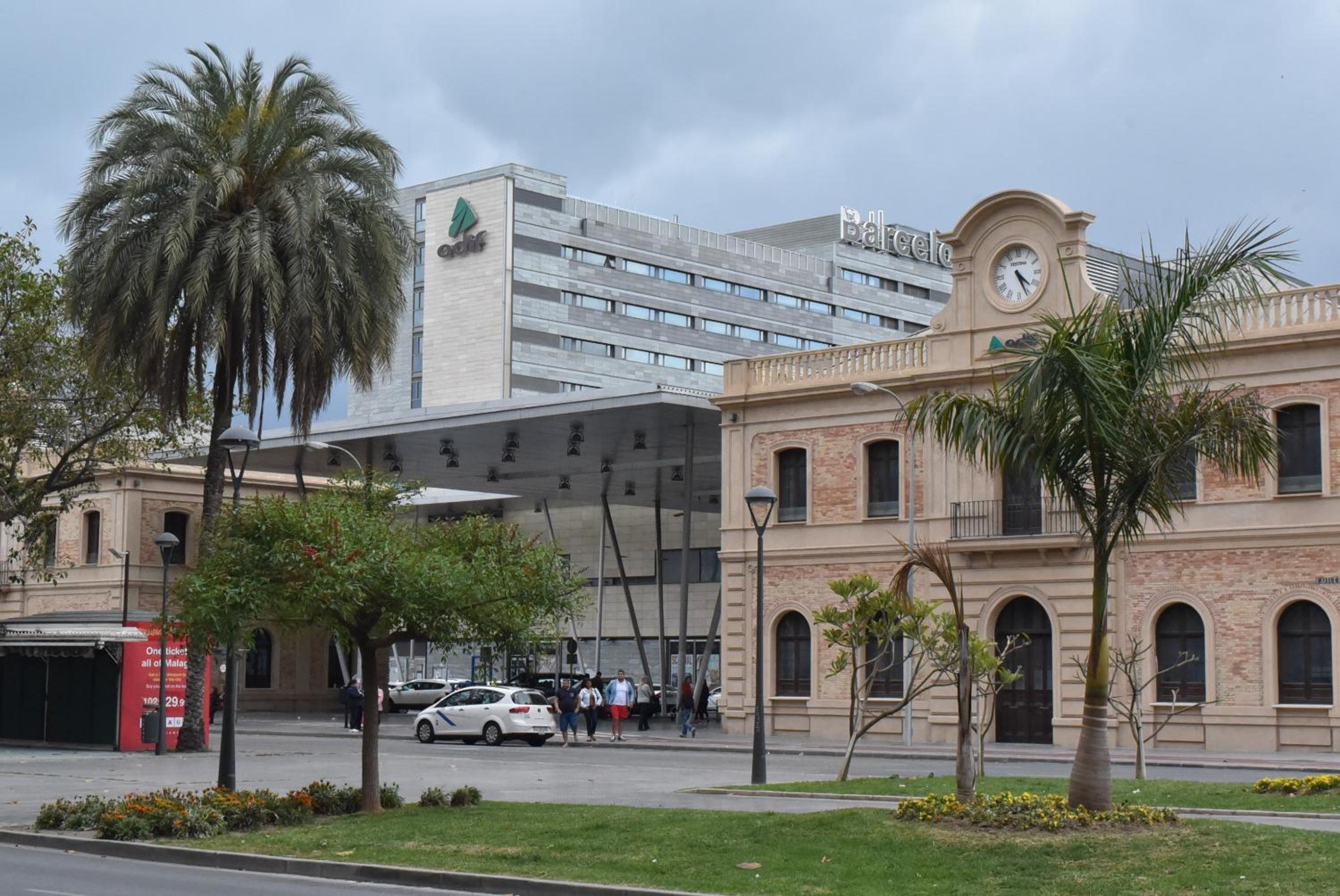 Gálvez Flat, Principal Railway Station Málaga