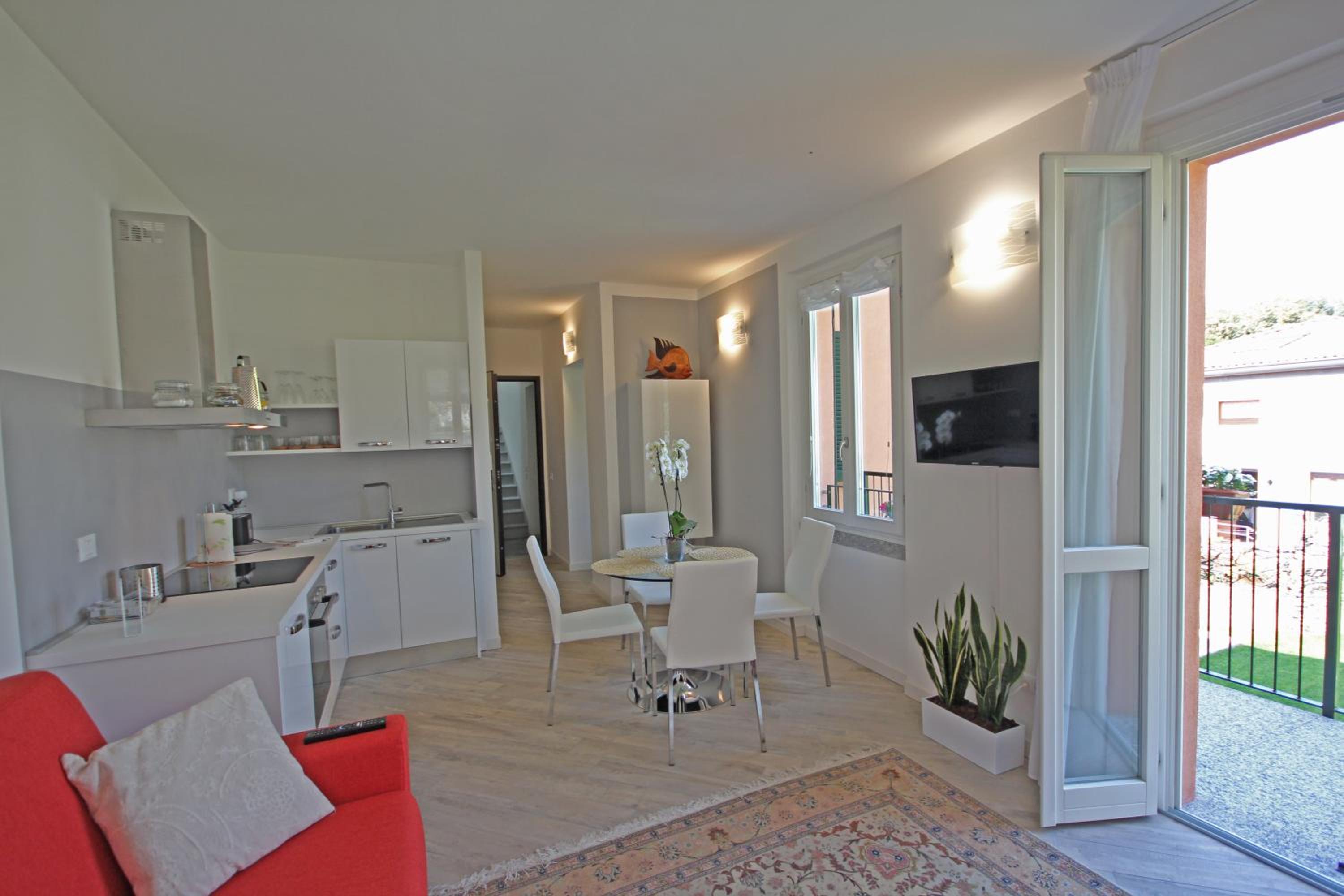Diamond Apartments