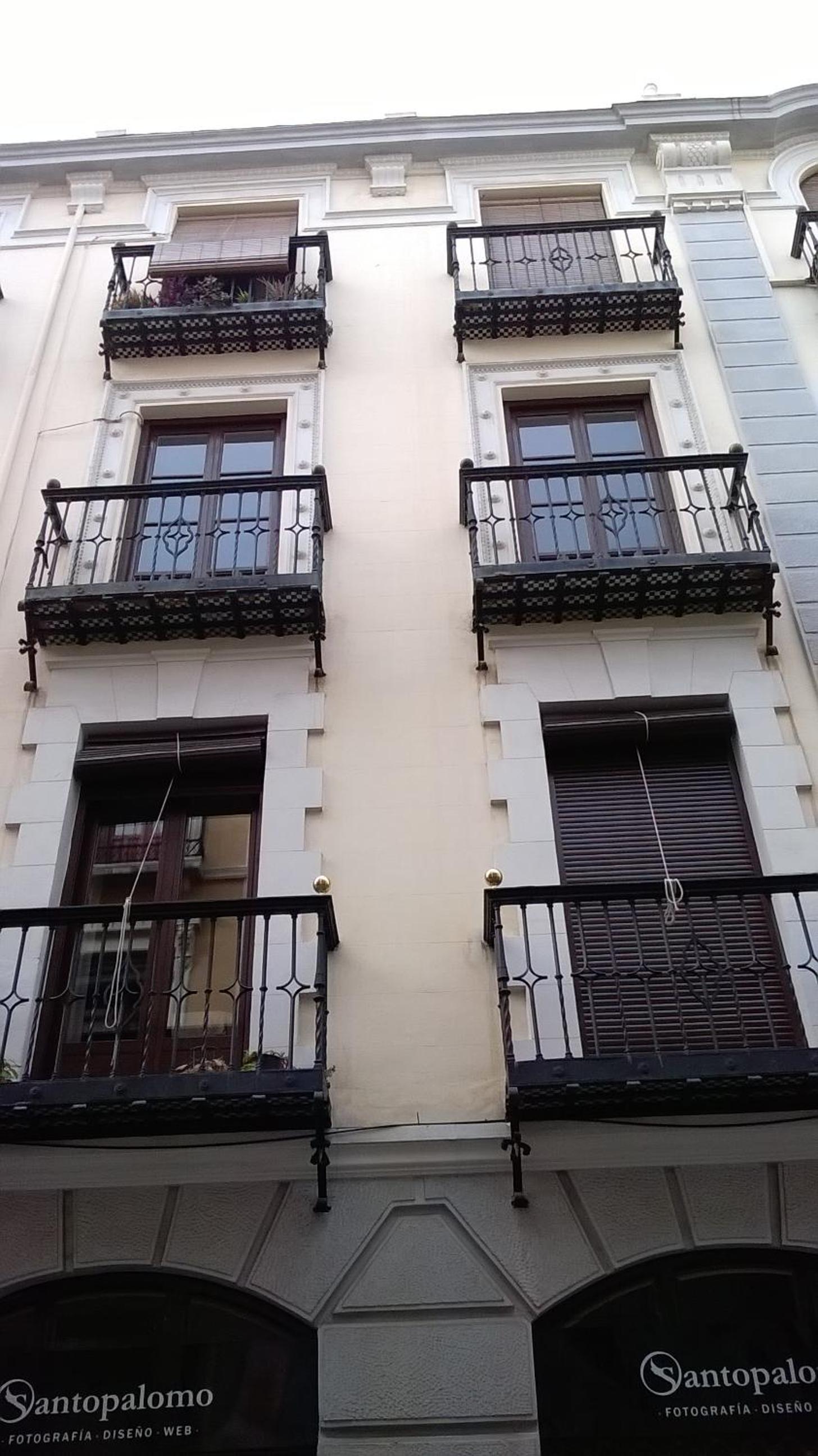 La Casa Junto a la Catedral view 2
