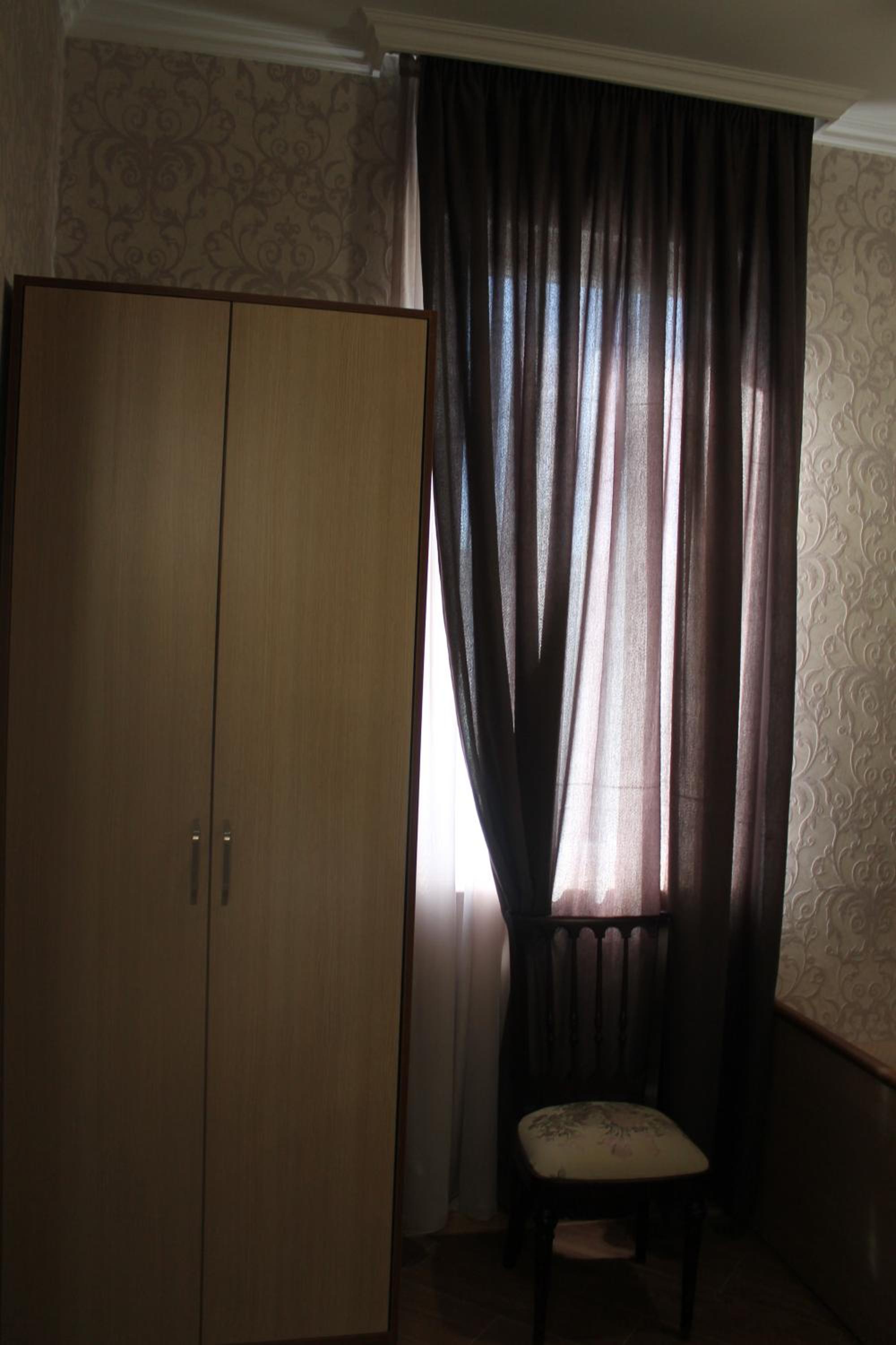 Photo 33