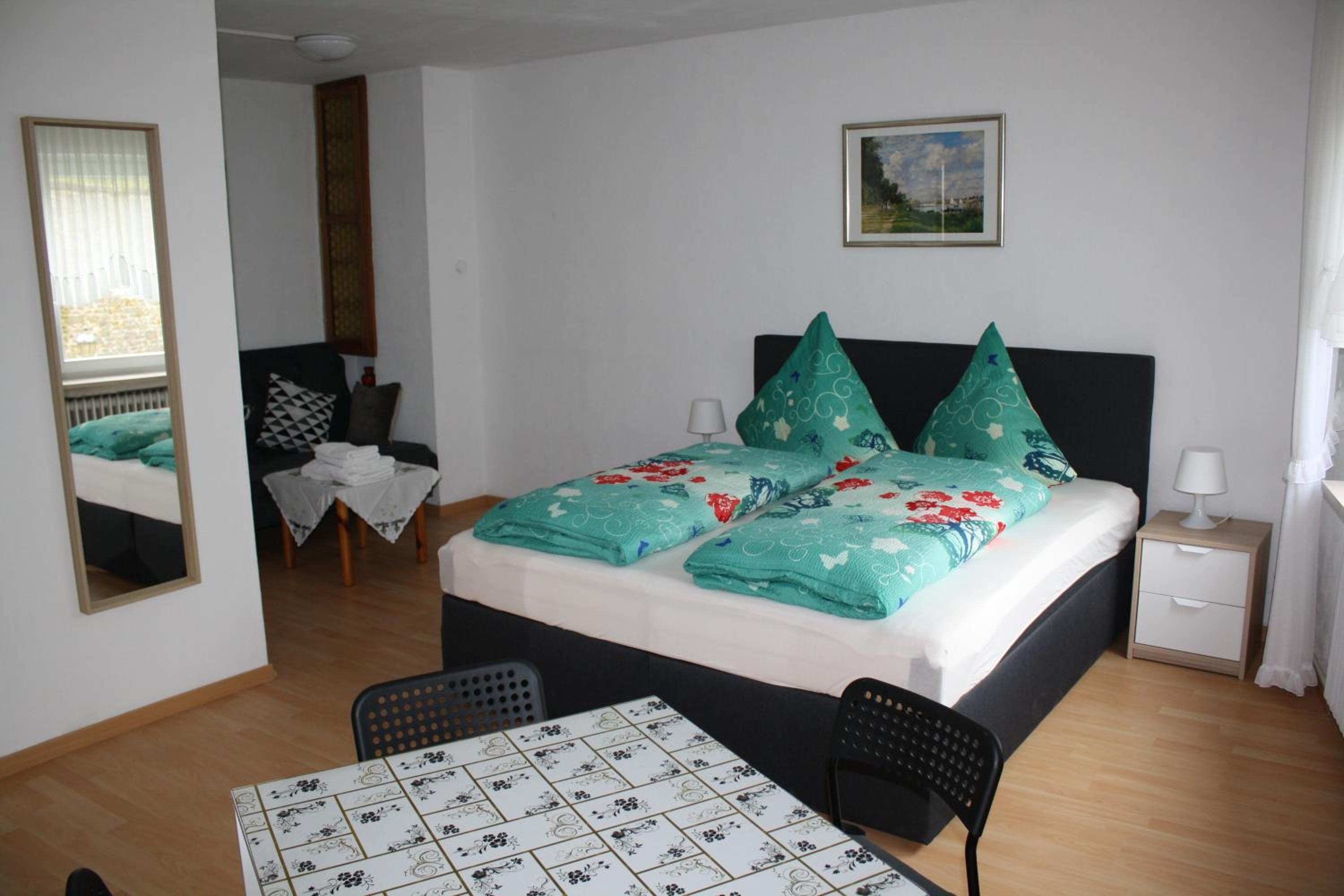 Photo 6